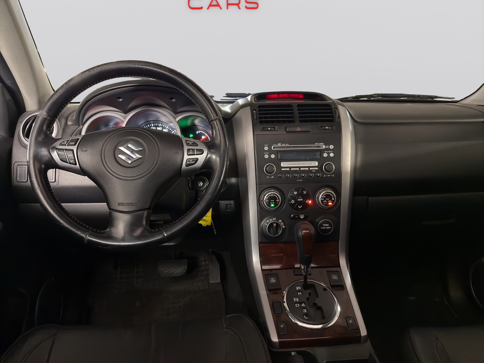 SUZUKI Grand Vitara 2.7 24V V6 Top-image-12