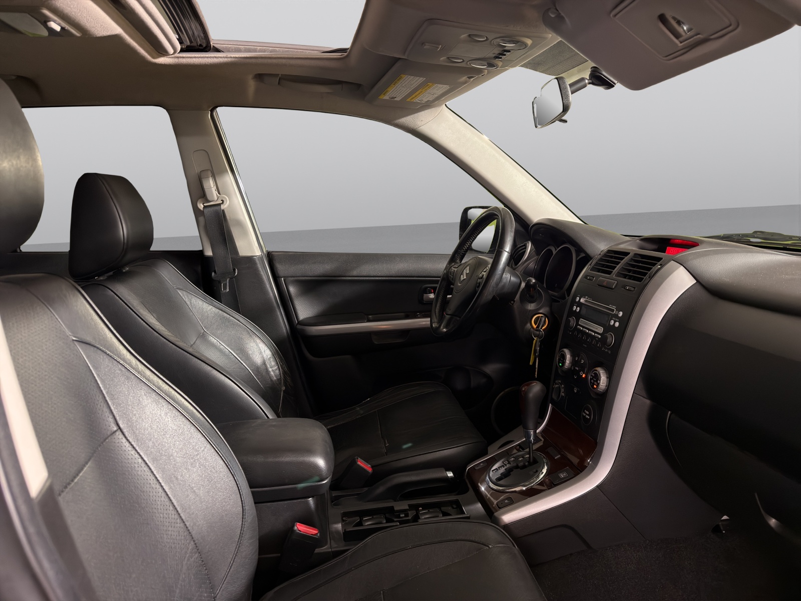 SUZUKI Grand Vitara 2.7 24V V6 Top-showroom-element-1