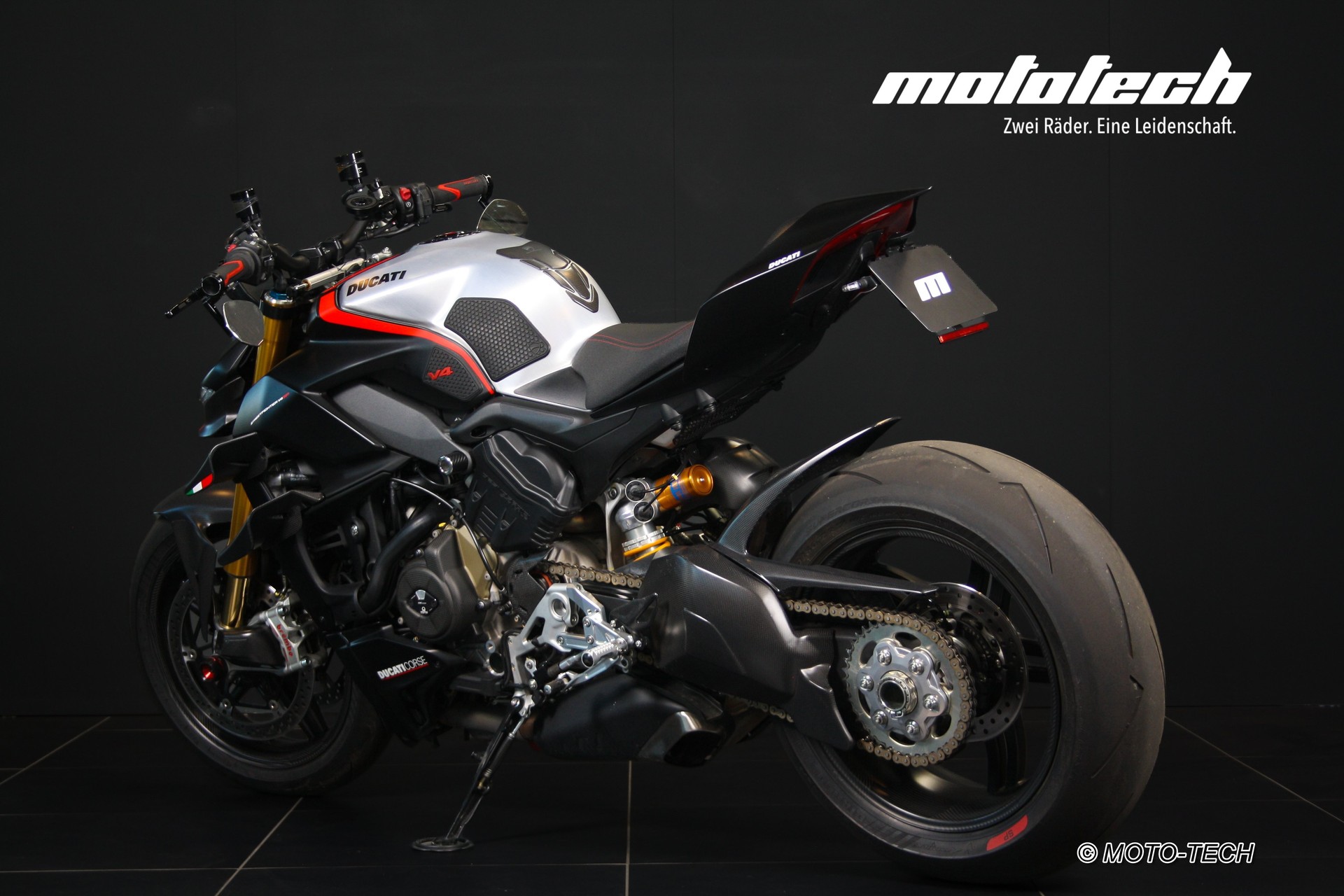 DUCATI Streetfighter V4 SP-showroom-element-3