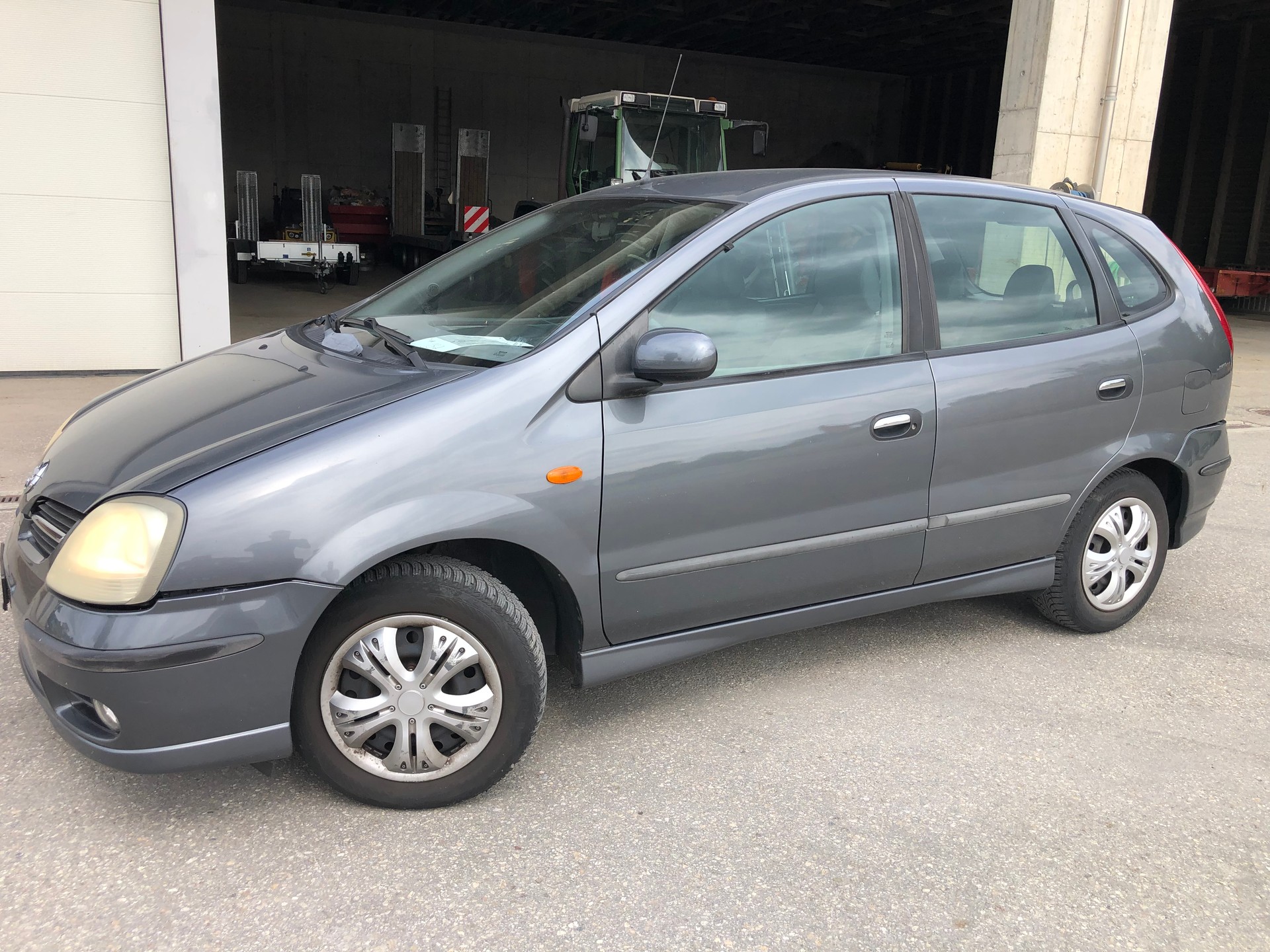 NISSAN Almera Tino 1.8 16V tekna-image-1
