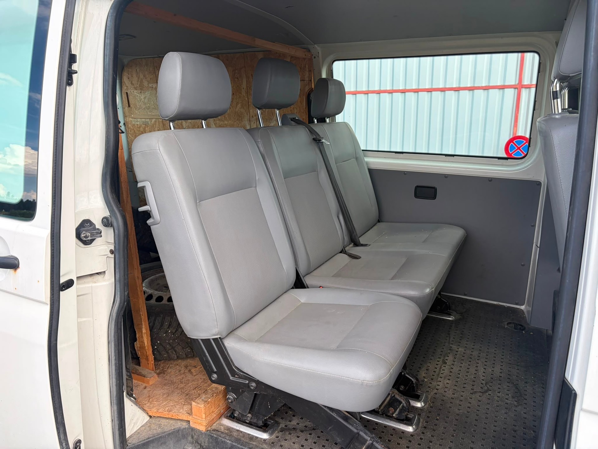 VW T5 2.5 TDI PD 4MOTION-image-4