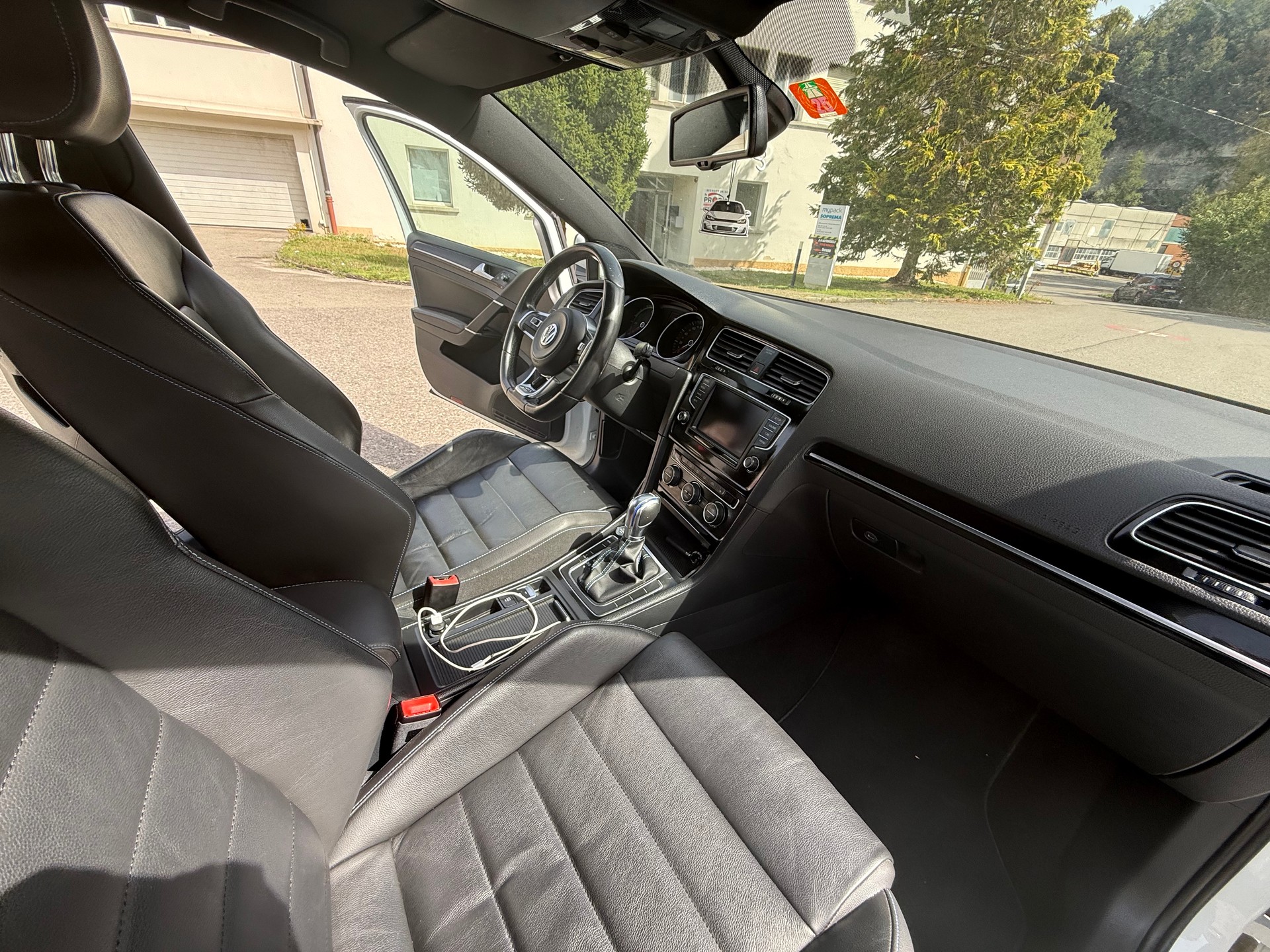 VW Golf 1.4 TSI GTE DSG-image-13