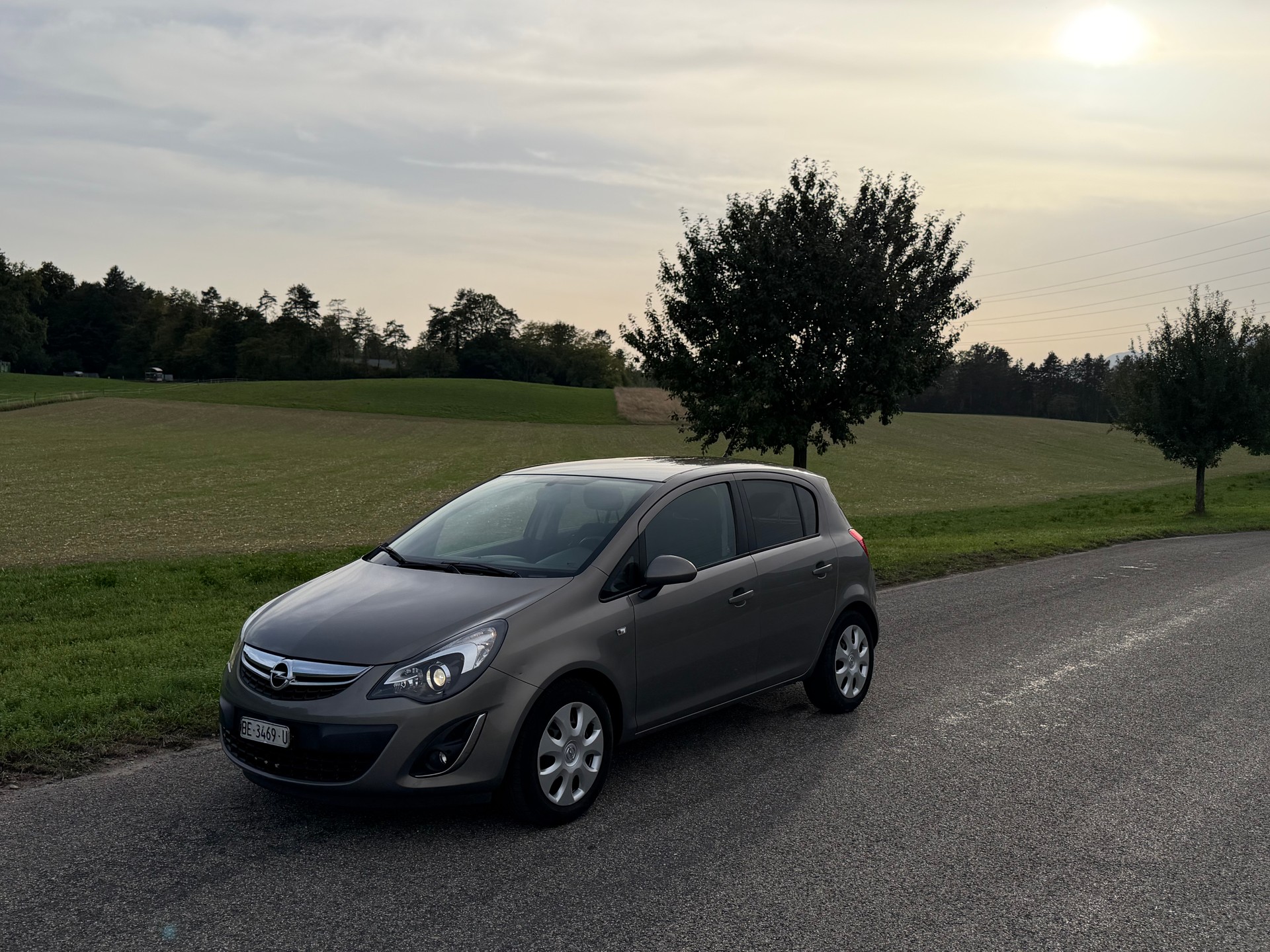 OPEL Corsa 1.4 TP Enjoy-image-0