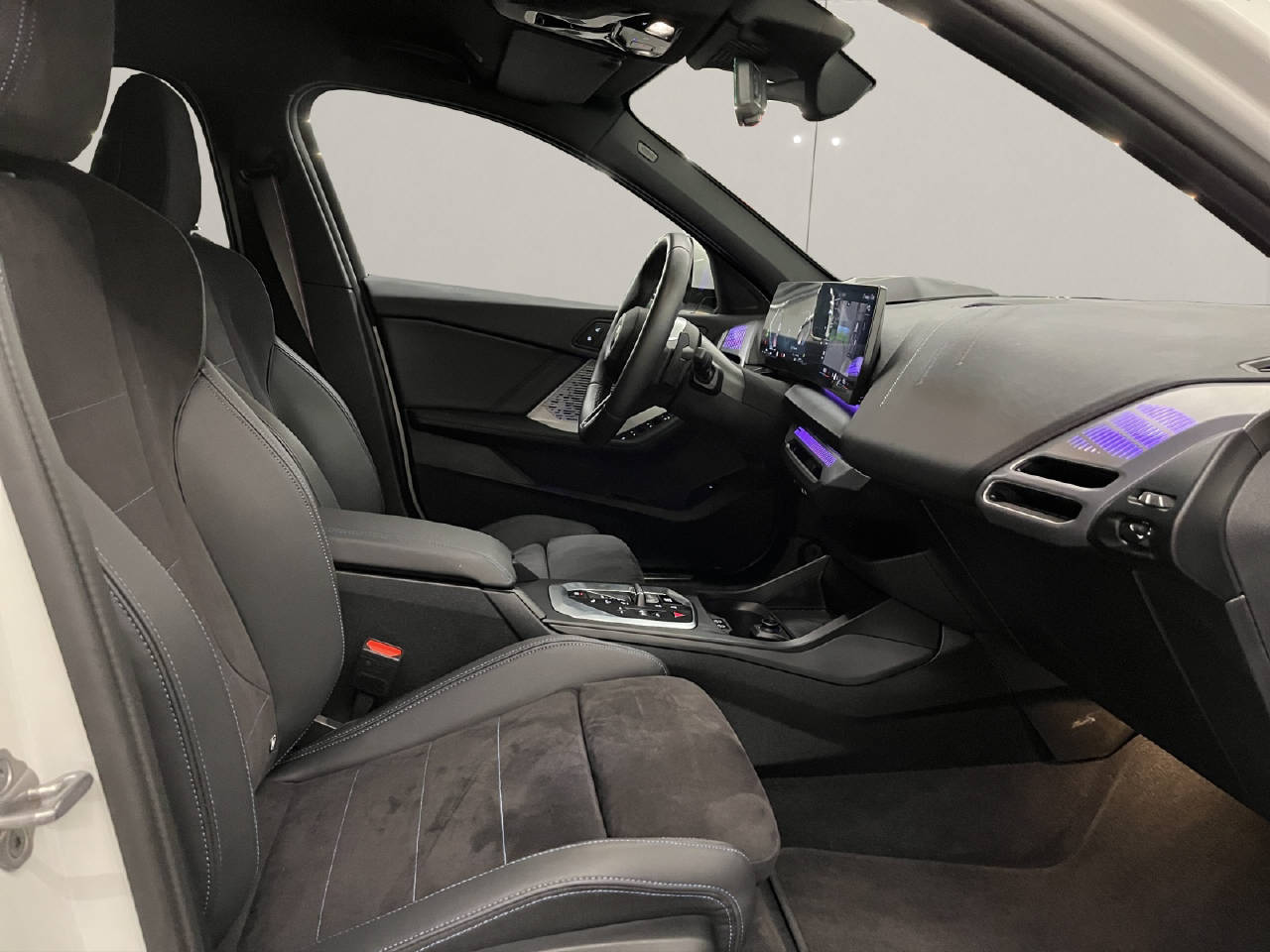 BMW 1er Reihe F70 120d-image-9
