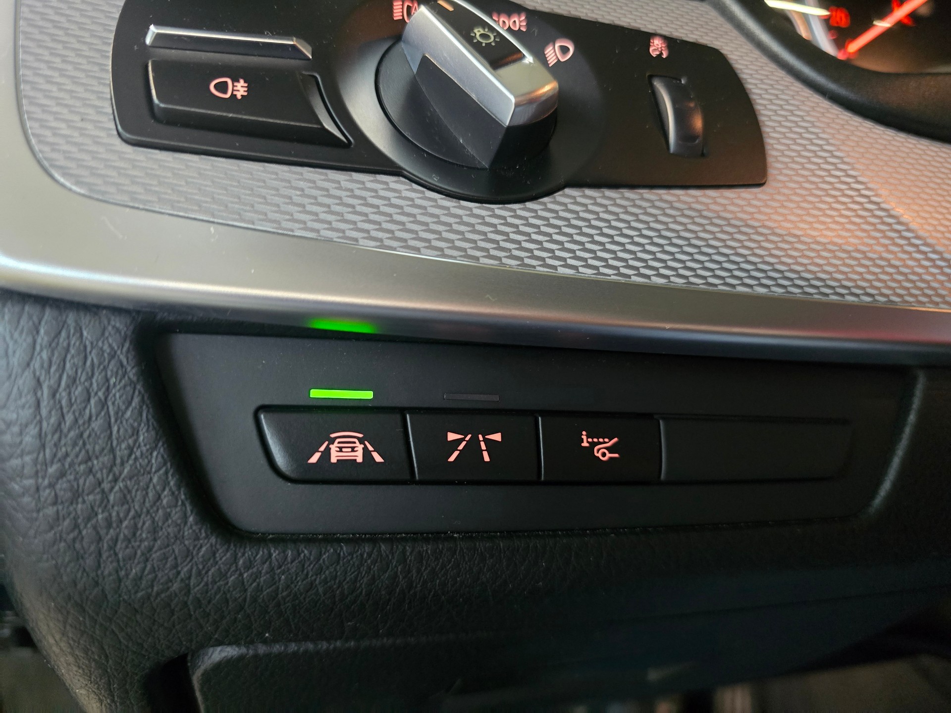 BMW M550d Touring xDrive Steptronic-image-17