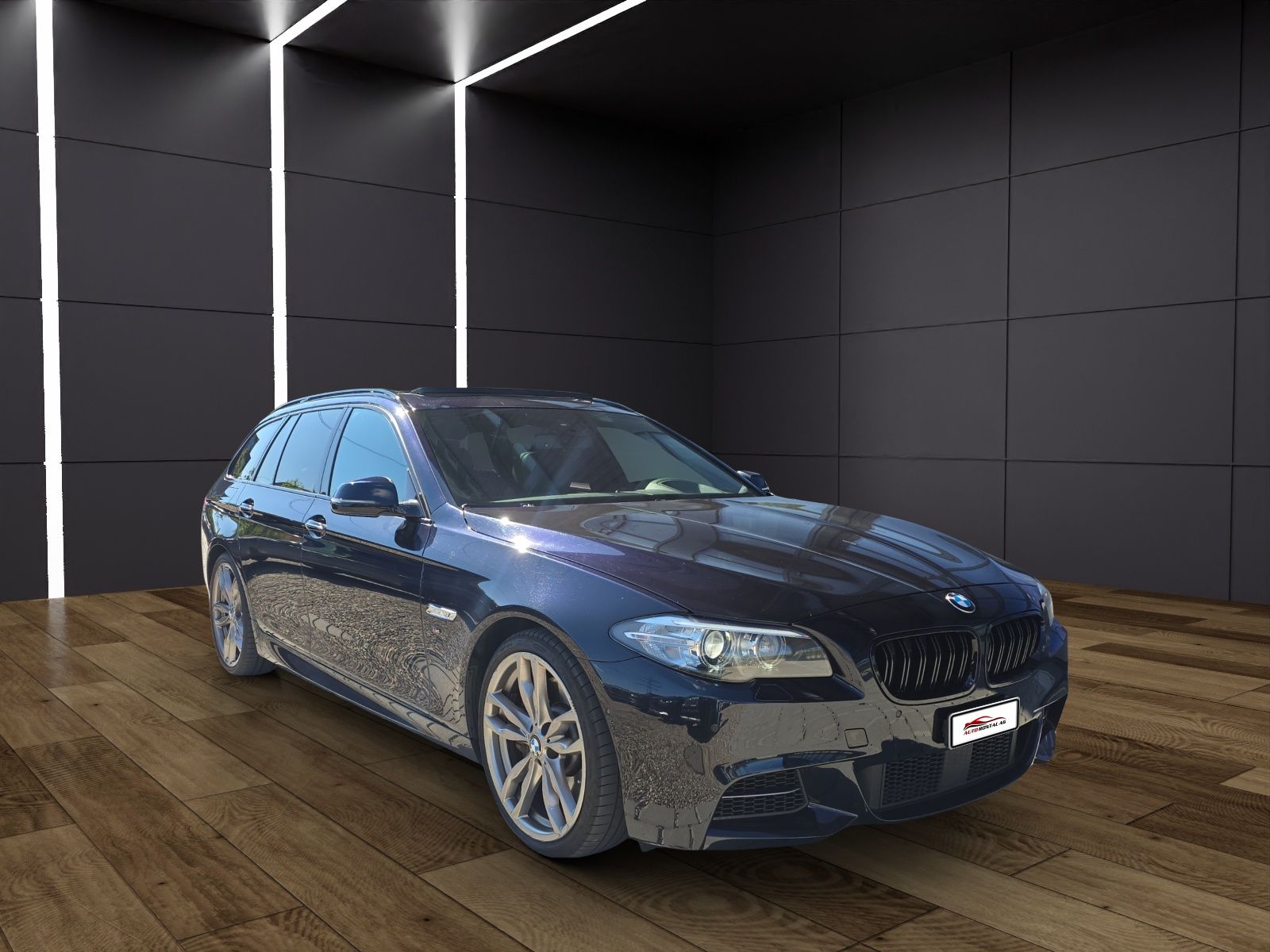 BMW M550 d Touring xDrive Steptronic-image-1