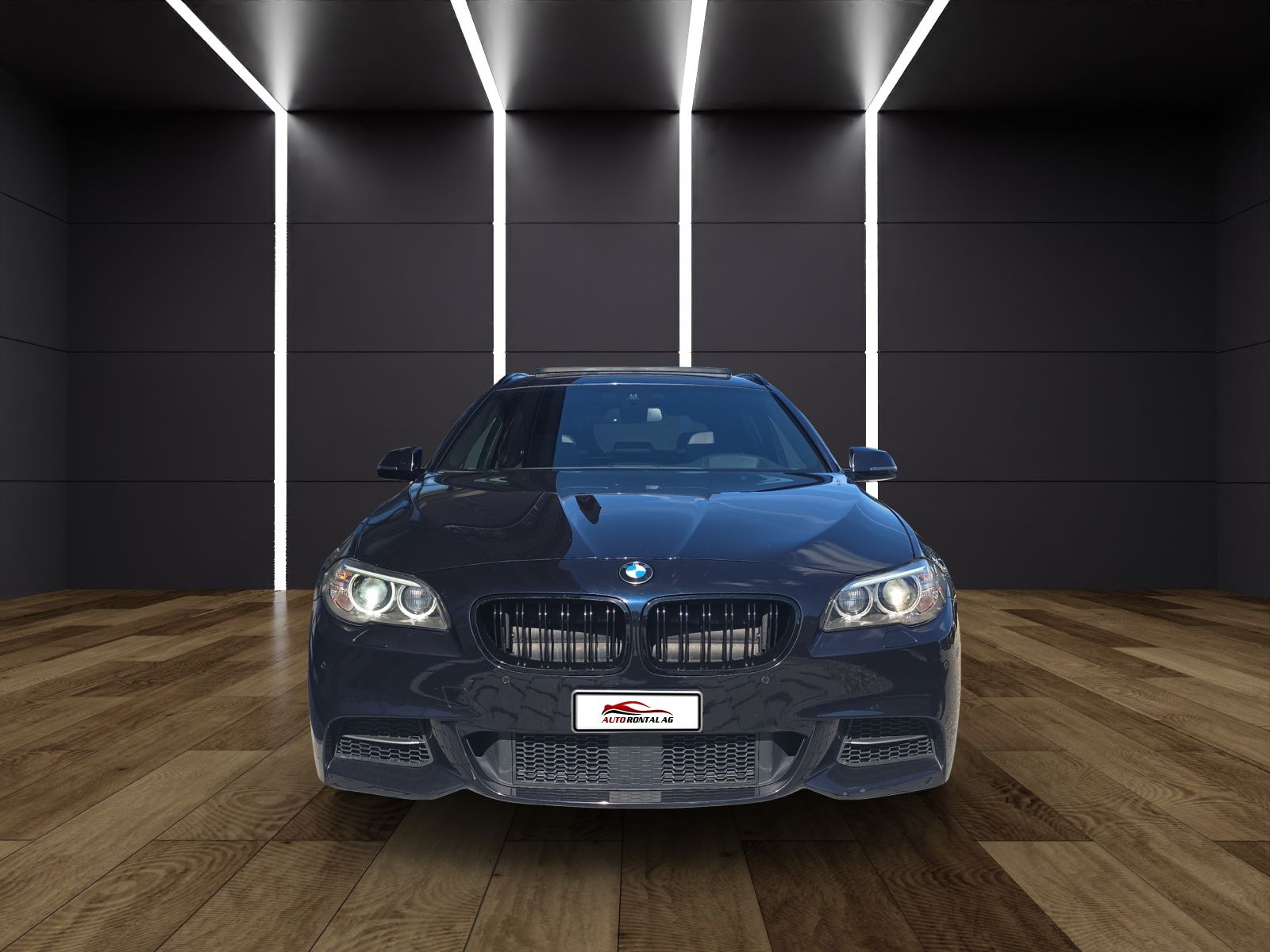 BMW M550 d Touring xDrive Steptronic-image-2