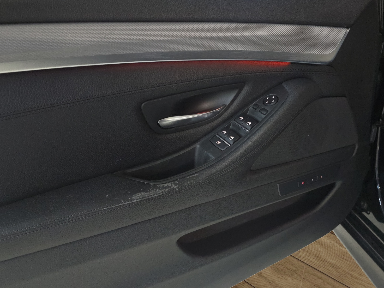 BMW M550d Touring xDrive Steptronic-image-19