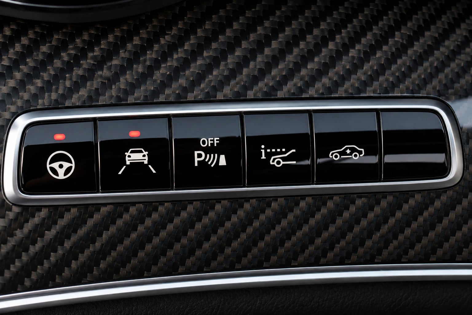 MERCEDES-BENZ E 63 S AMG 4matic+-image-10