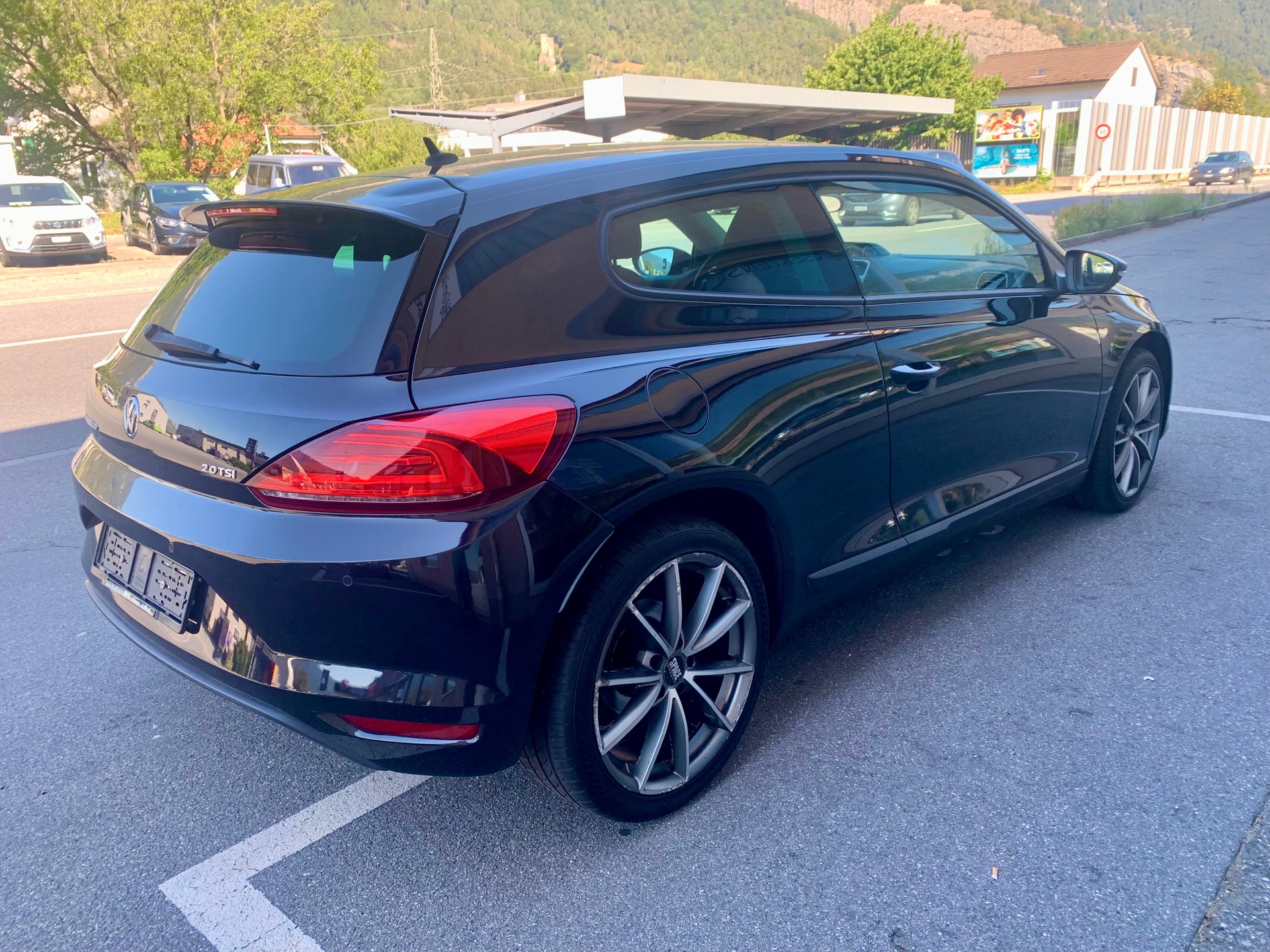 VW Scirocco 2.0 TSI-image-3