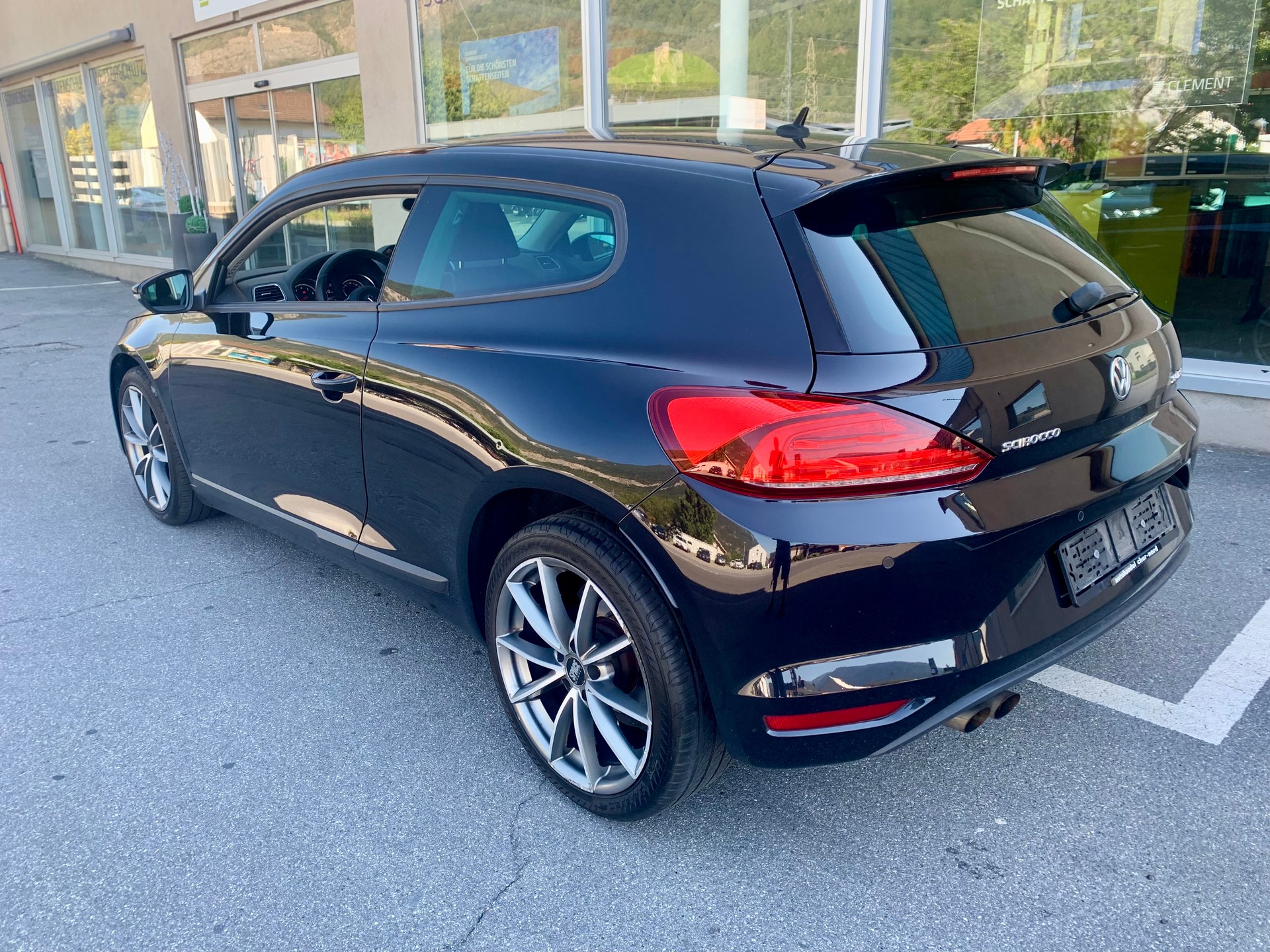 VW Scirocco 2.0 TSI-image-5