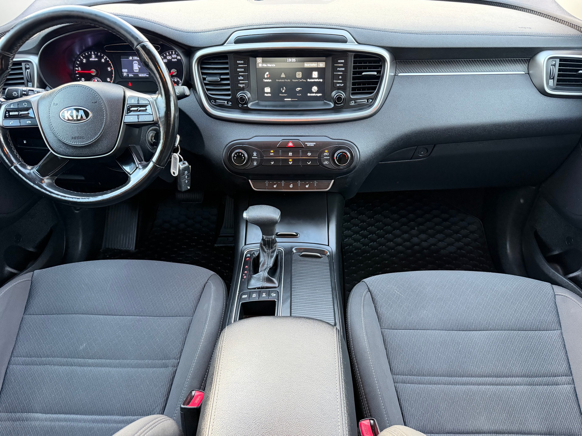 KIA Sorento 2.2 CRDI Trend Active 5P. Automatic 3000kg Anhängelast-image-9