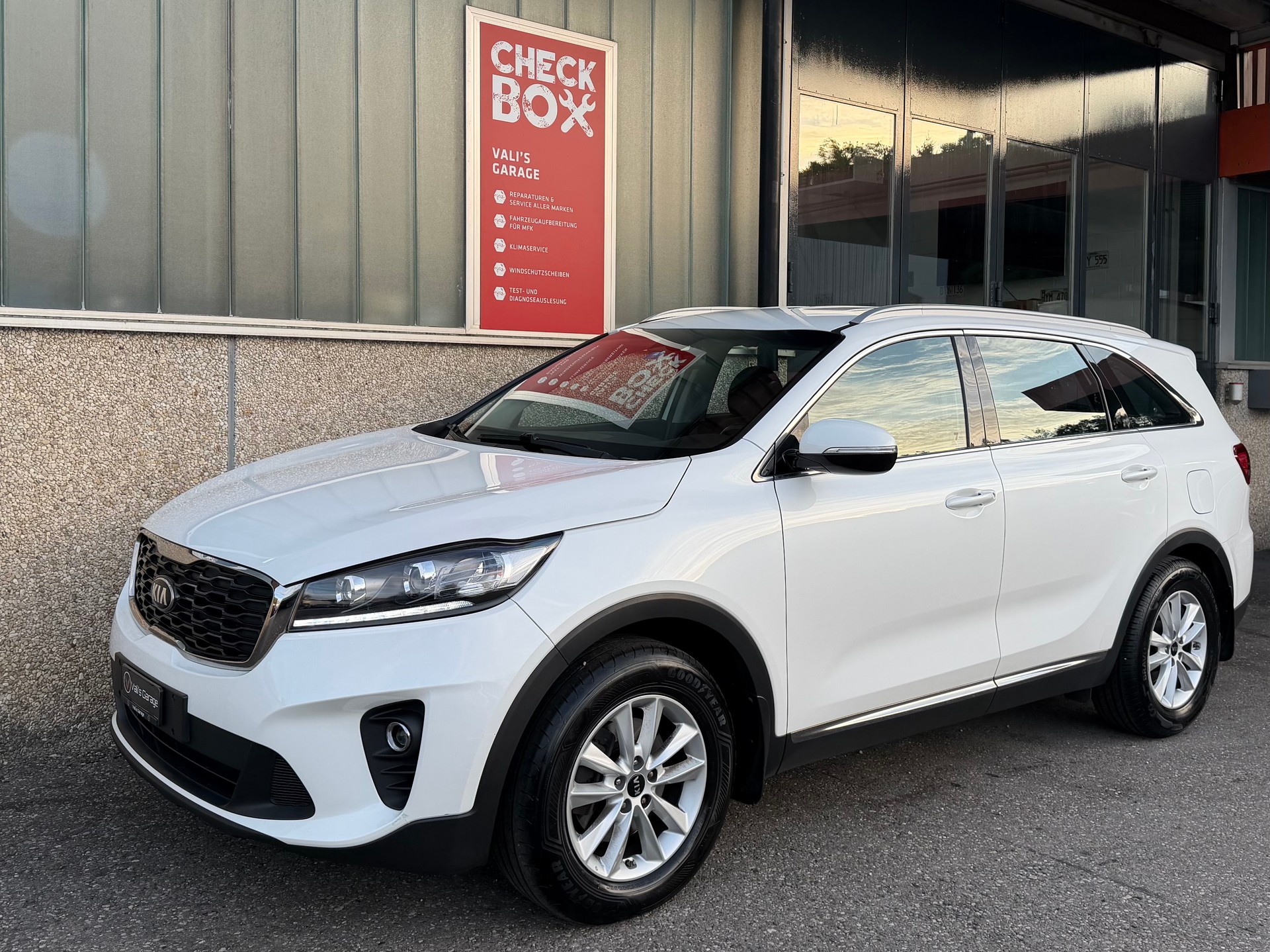 KIA Sorento 2.2 CRDI Trend Active 5P. Automatic 3000kg Anhängelast
