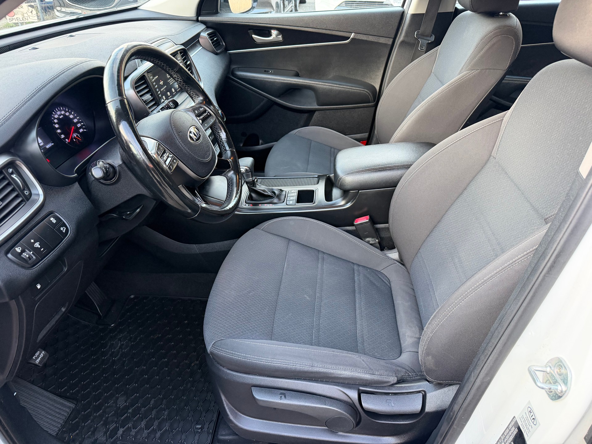 KIA Sorento 2.2 CRDI Trend Active 5P. Automatic 3000kg Anhängelast-image-6