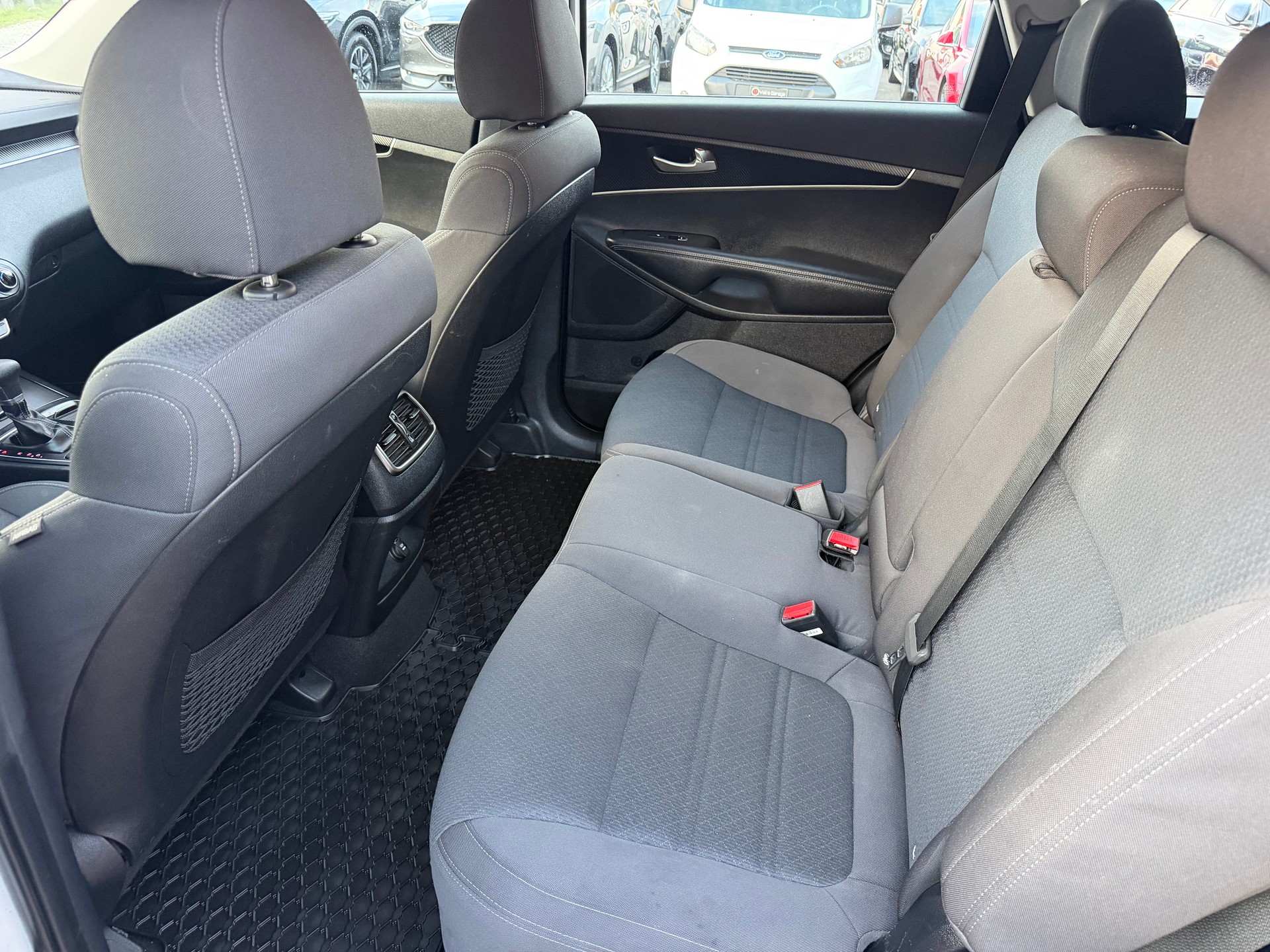 KIA Sorento 2.2 CRDI Trend Active 5P. Automatic 3000kg Anhängelast-image-13