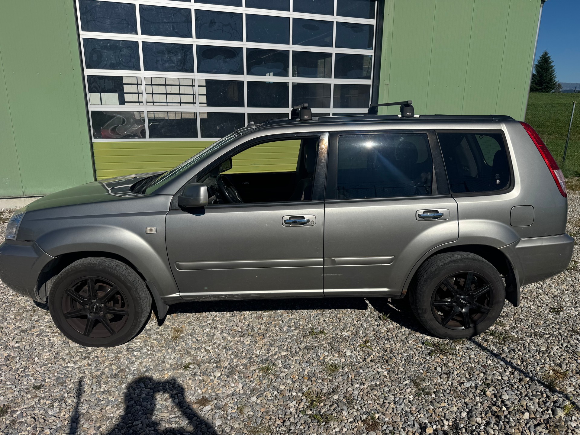NISSAN X-Trail 2.5 16V Columbia Pack premium 4WD-image-4