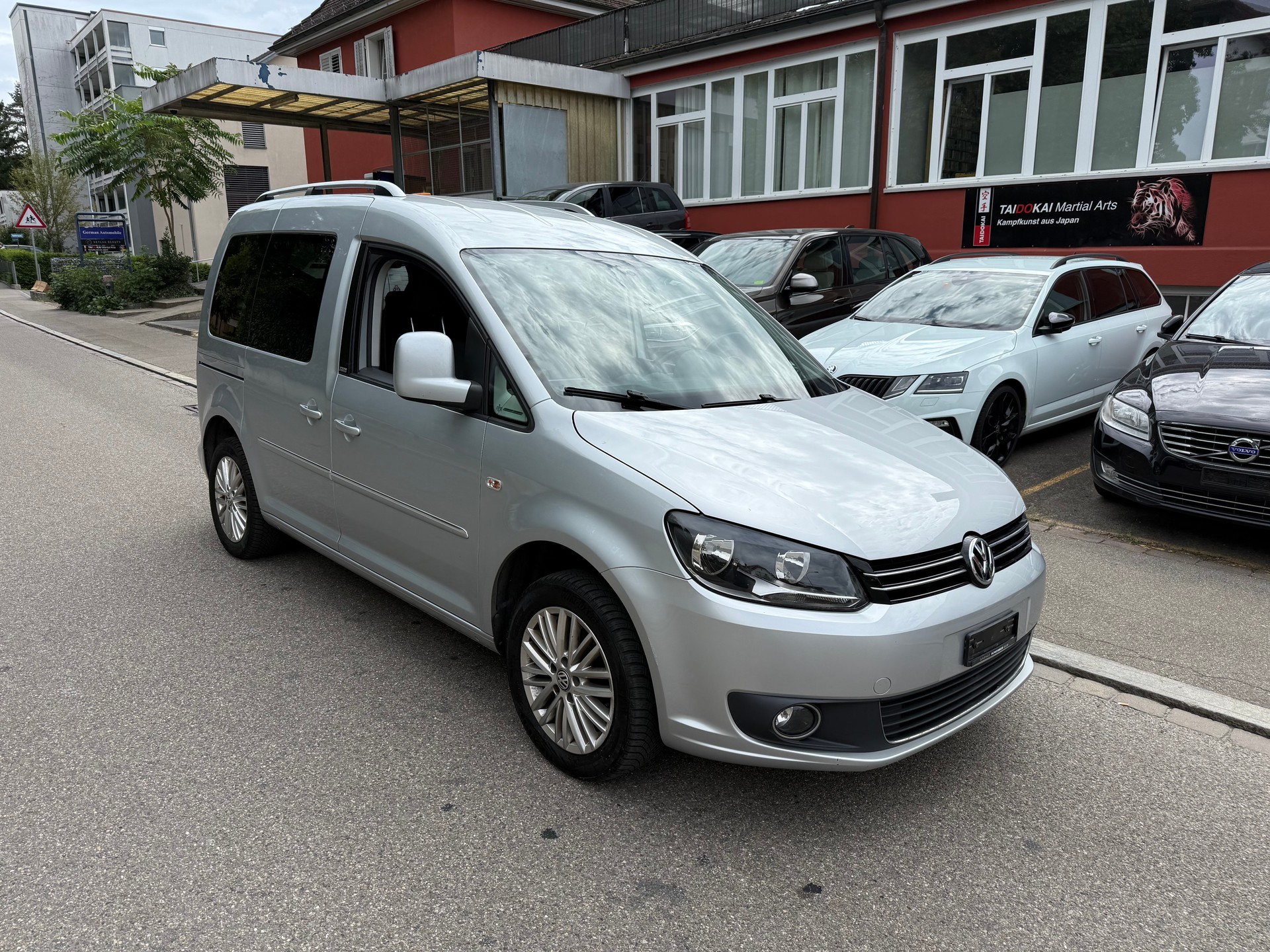 VW Caddy 1.6 TDI Blue Motion Technology Family CUP