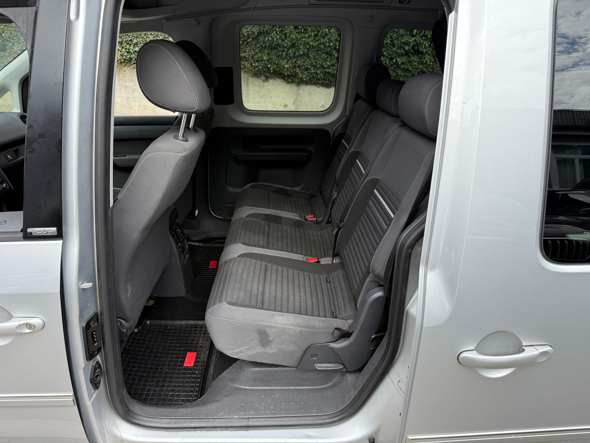 VW Caddy 1.6 TDI Blue Motion Technology Family CUP-image-7