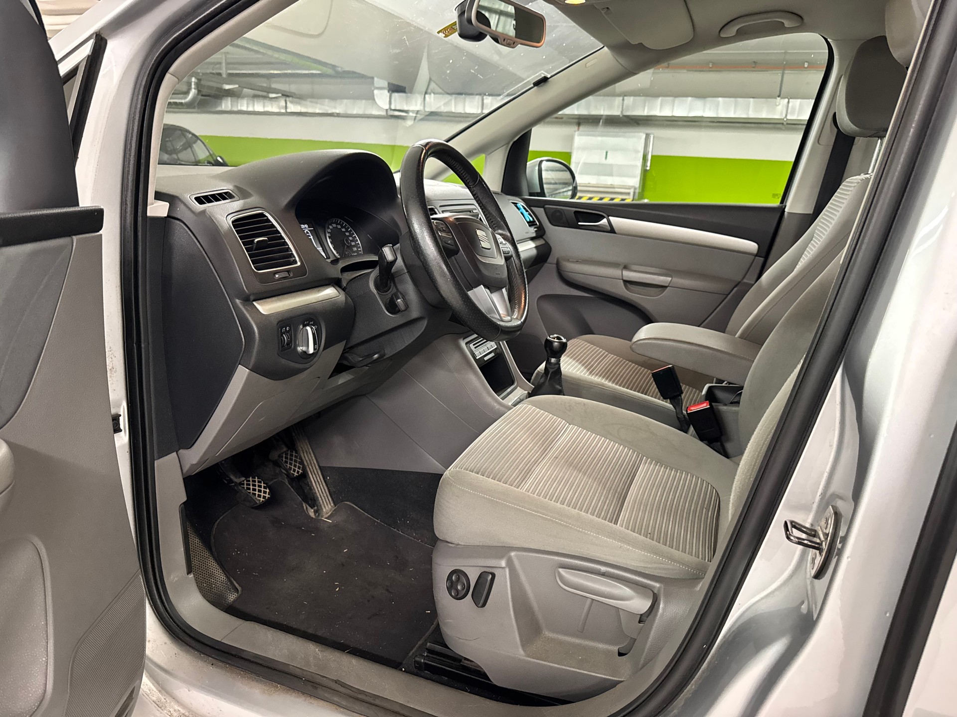 SEAT Alhambra 2.0 TDI E_Ecomotive Style-image-13