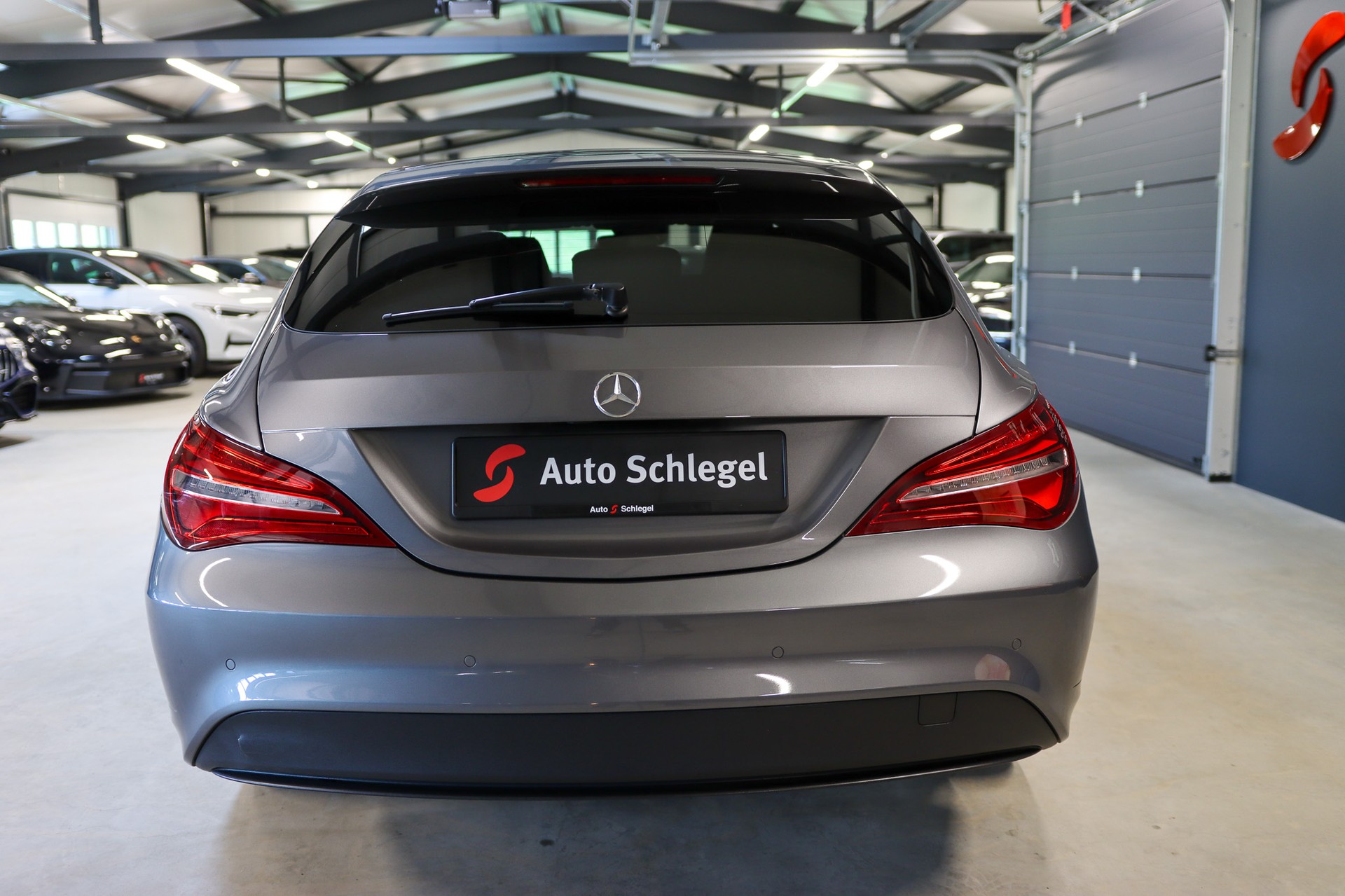 MERCEDES-BENZ CLA Shooting Brake 220 4Matic 7G-DCT-image-4