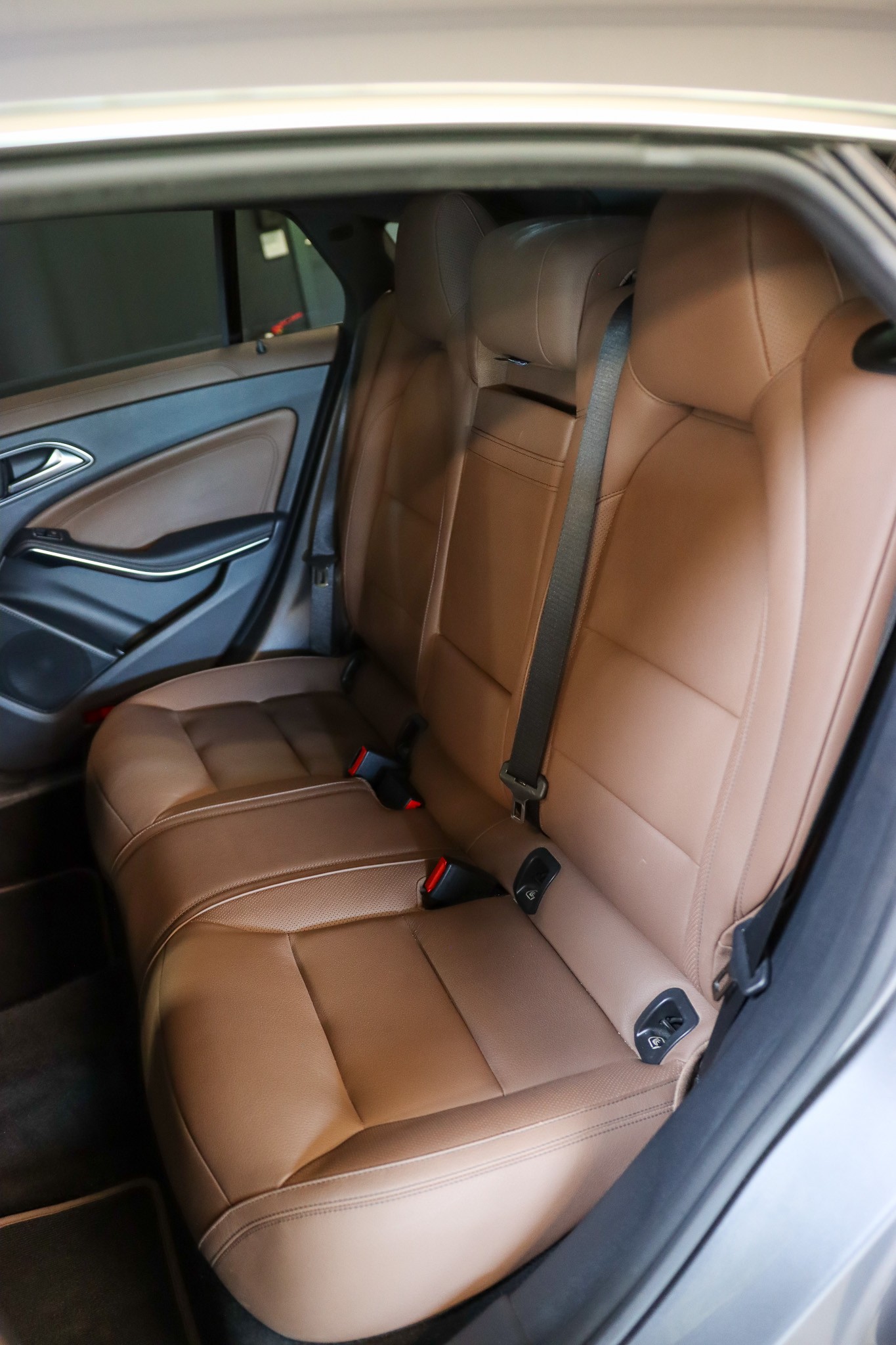 MERCEDES-BENZ CLA Shooting Brake 220 4Matic 7G-DCT-image-13