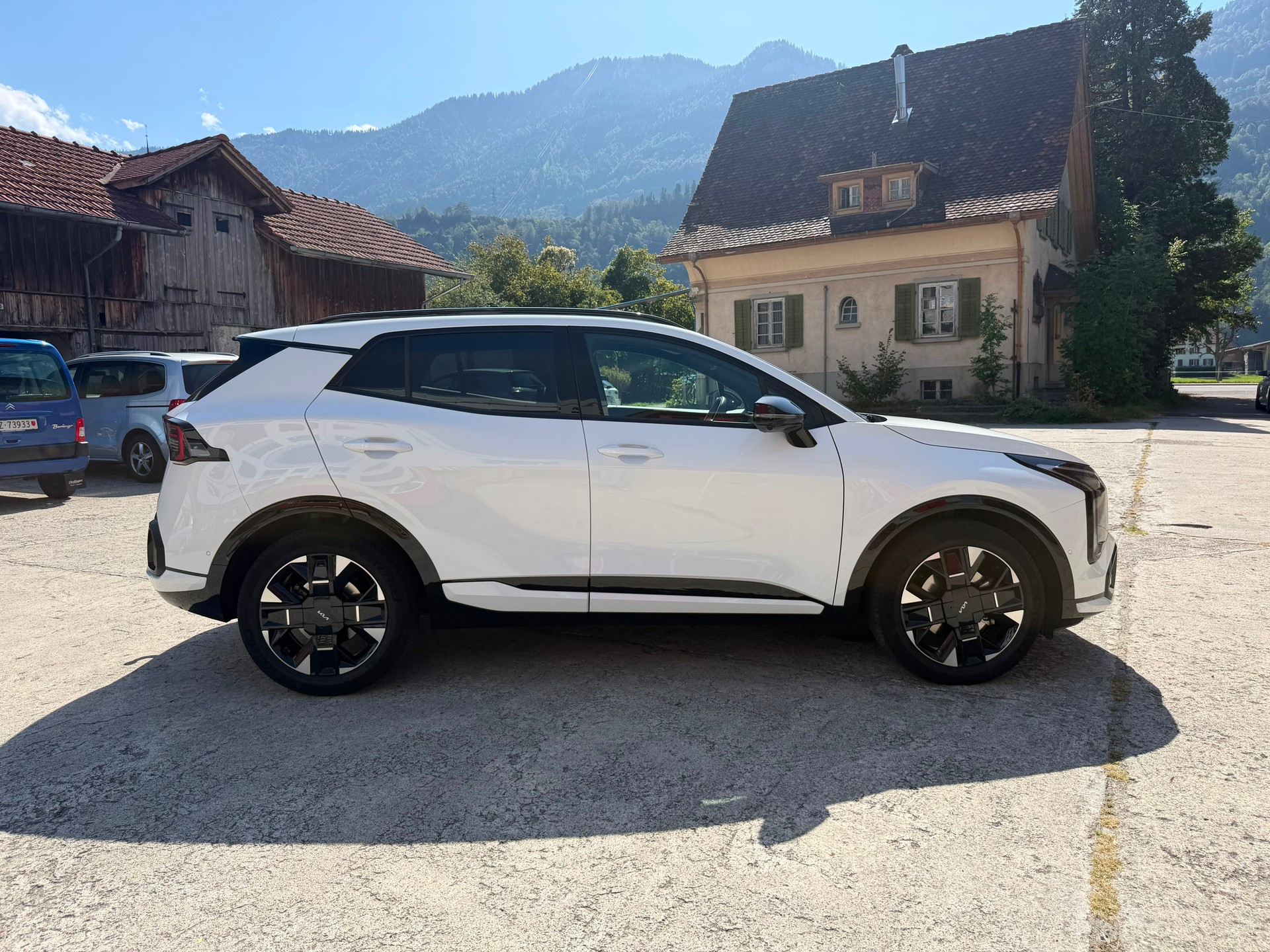 KIA Sportage 1.6T-GDi HEV GT-Line 4x4 A-image-2