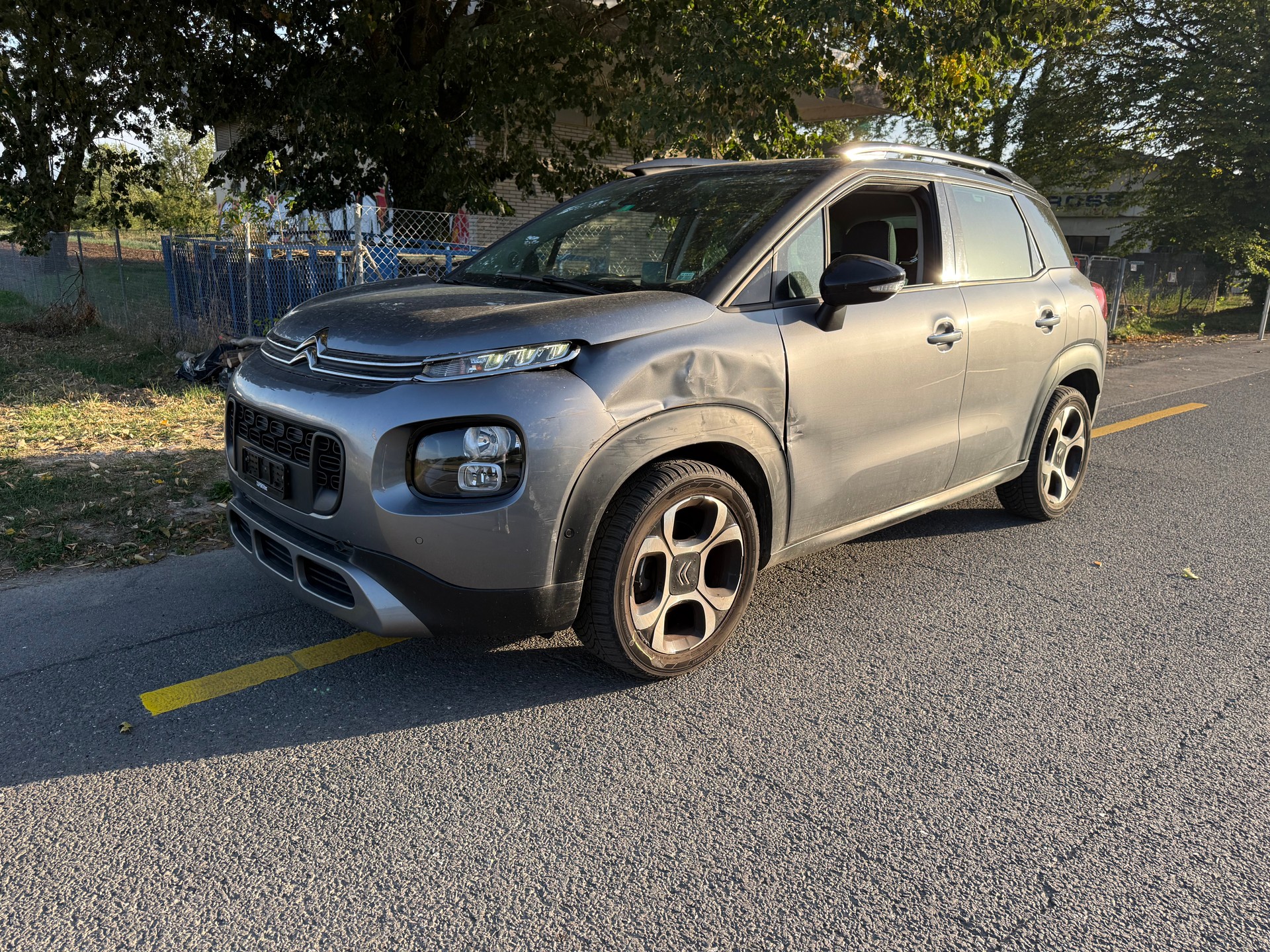 CITROEN C3 Aircross 1.2i PureTech Feel-image-0