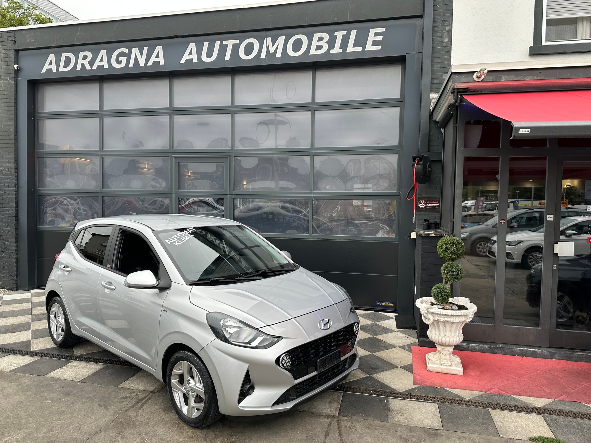 HYUNDAI i10 1.2 Vertex Automat-image-4