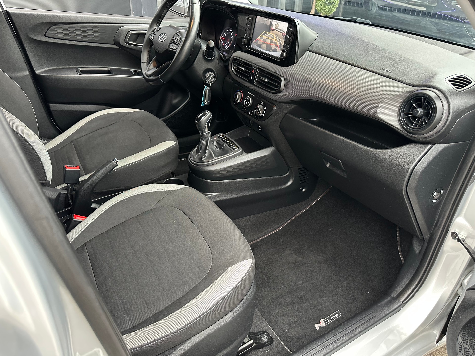 HYUNDAI i10 1.2 Vertex Automat-image-12