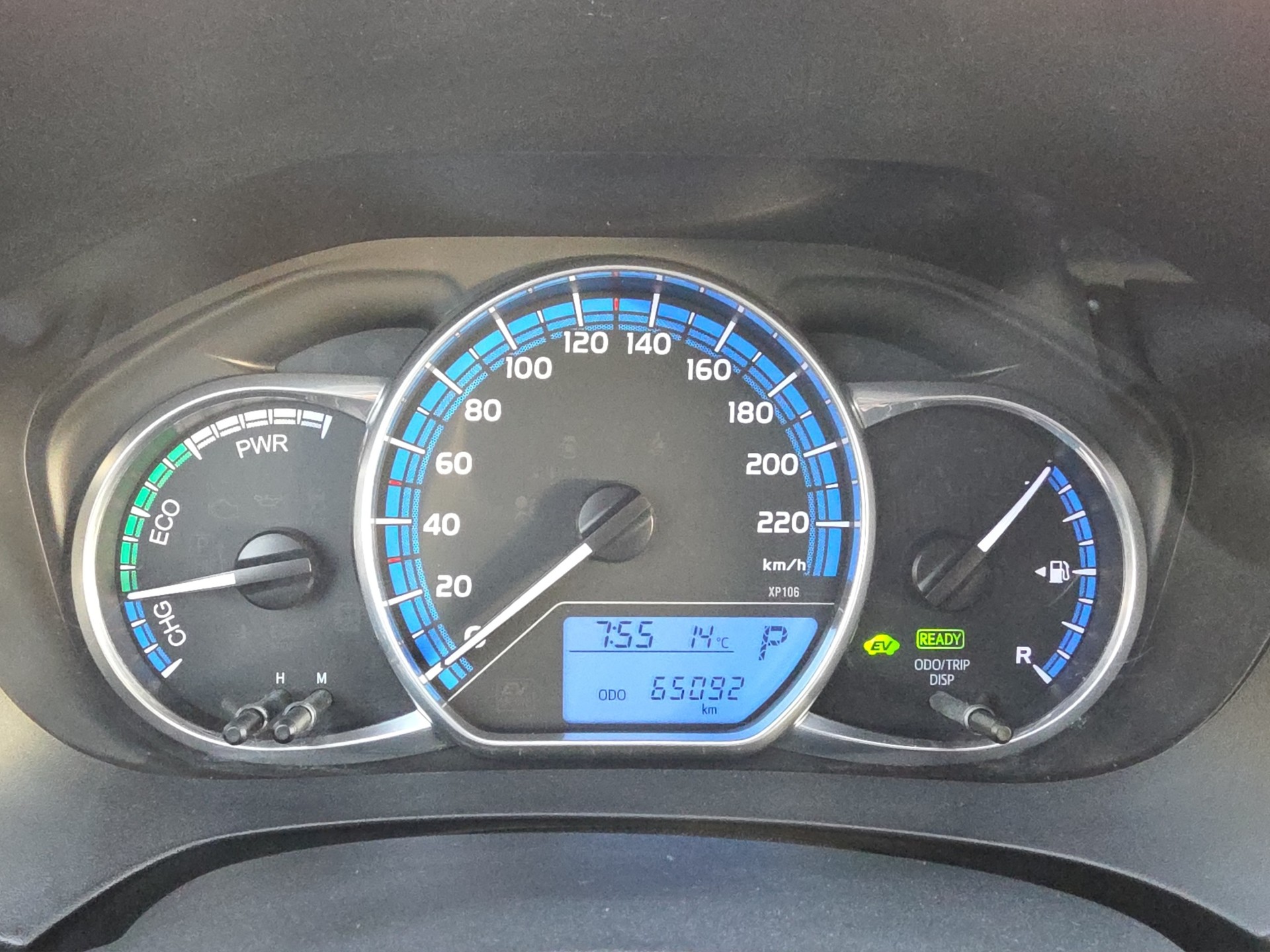 TOYOTA Yaris 1.5 VVT-i HSD Trend-image-10