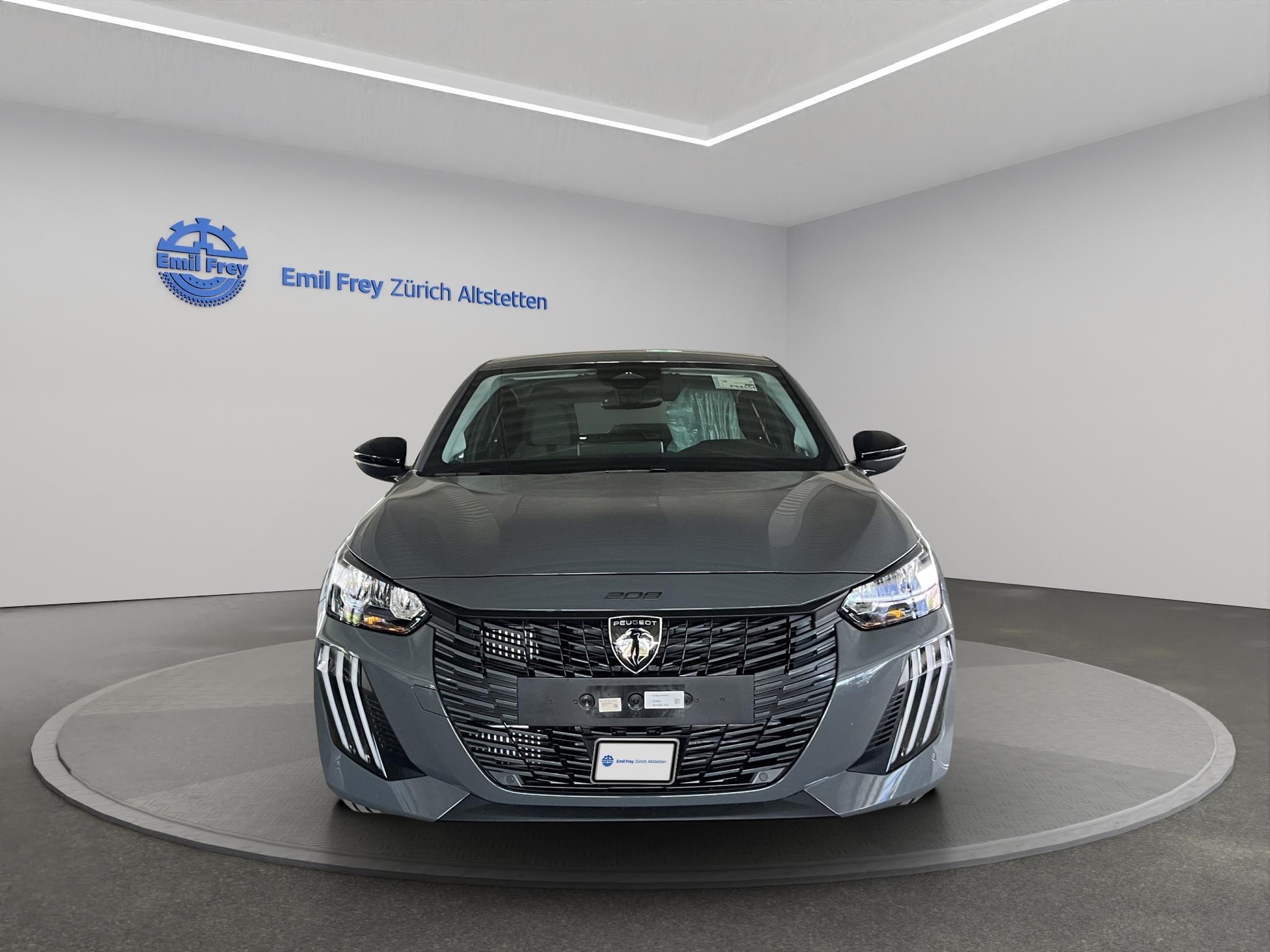 PEUGEOT 208 1.2 Hybrid Allure Premium-image-4