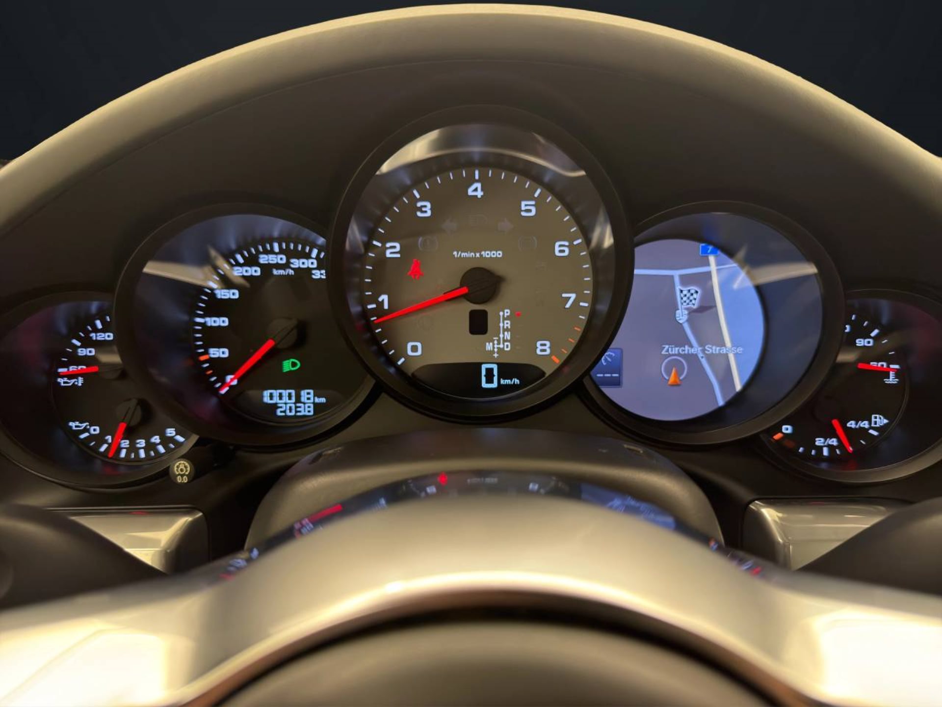 PORSCHE 911 Carrera 4S-image-22
