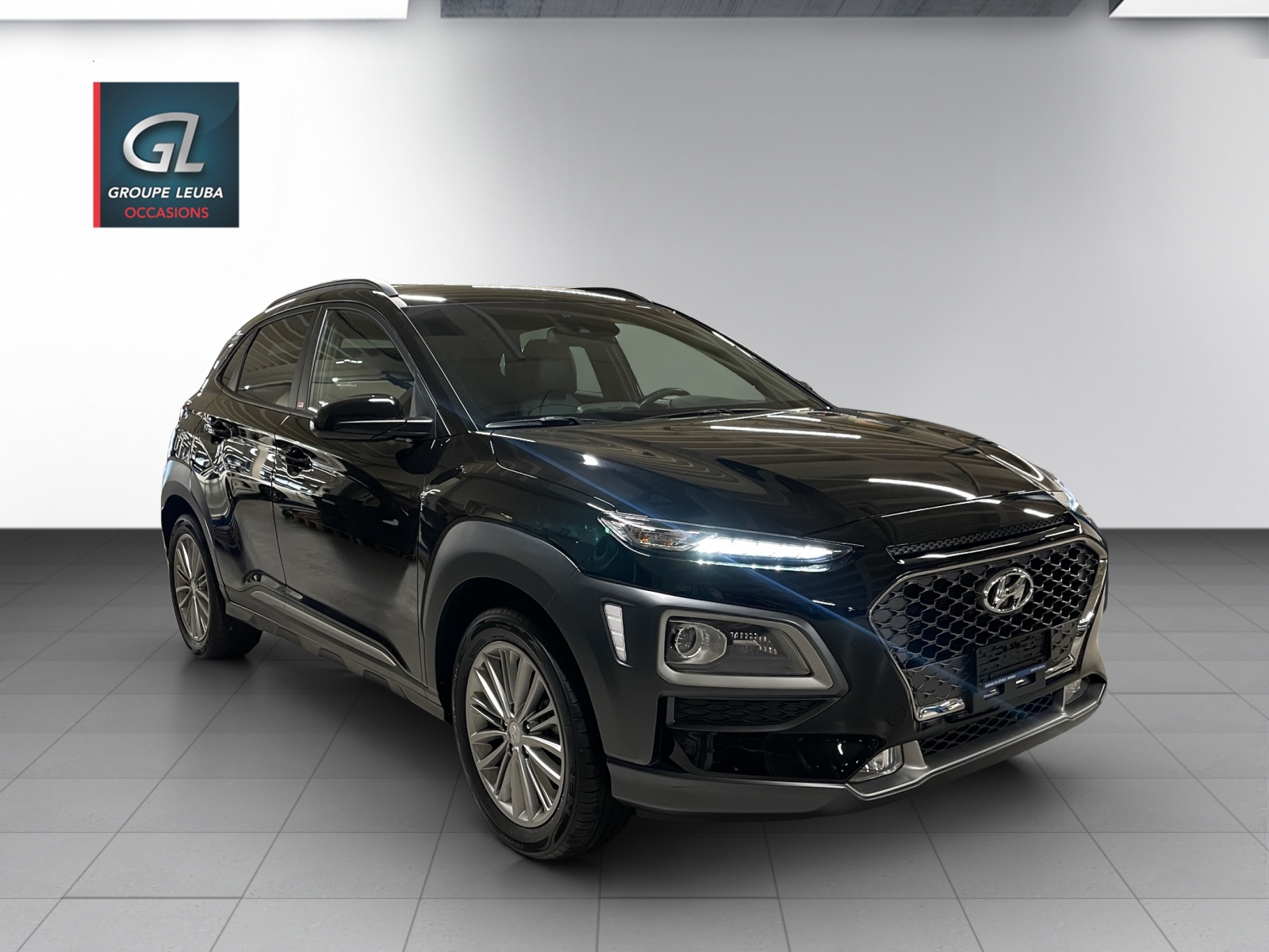 HYUNDAI Kona 1.0 T-GDi Amplia 2WD-image-0