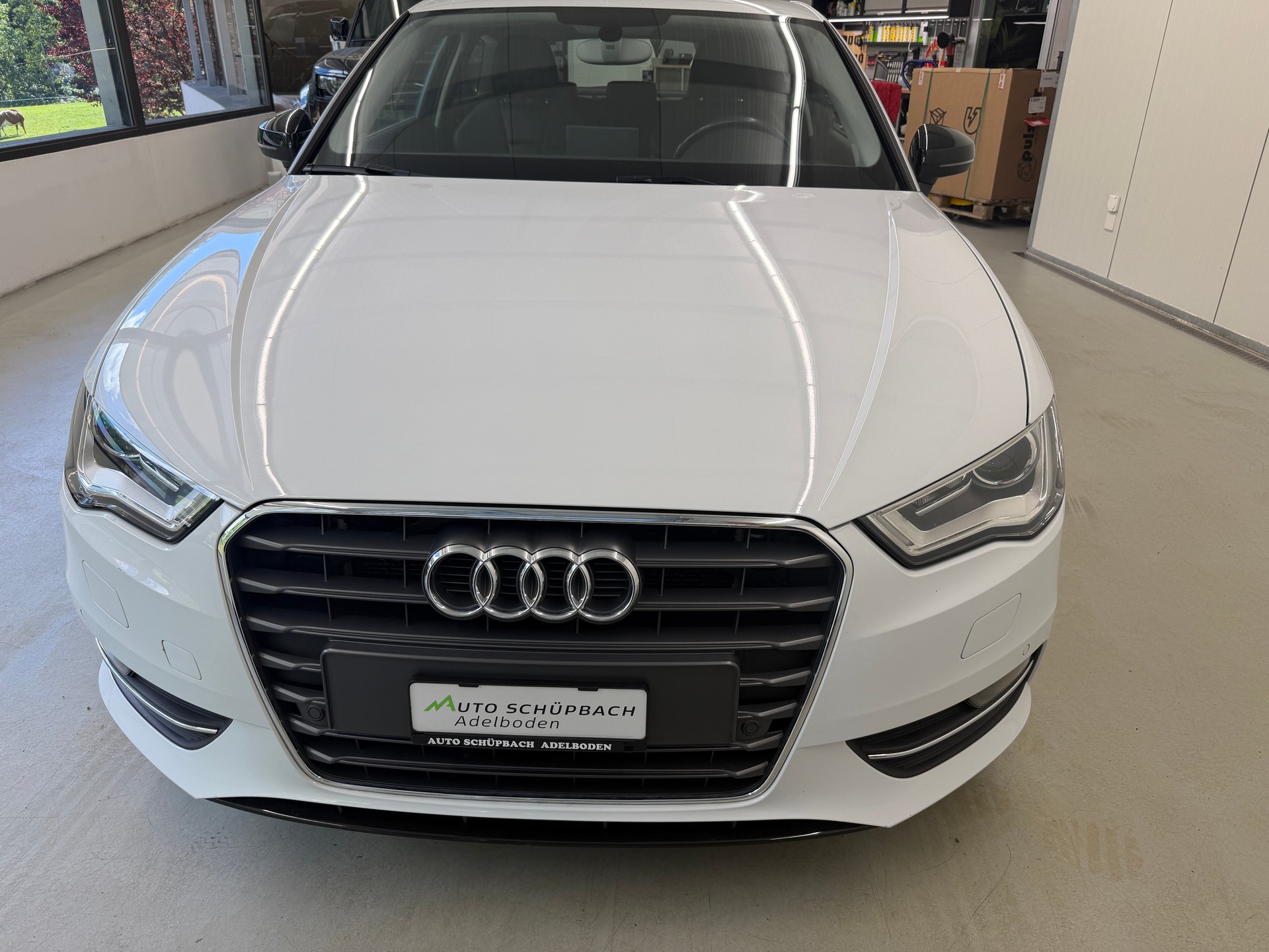 AUDI A3 1.8 TFSI Attraction S-tronic-image-10