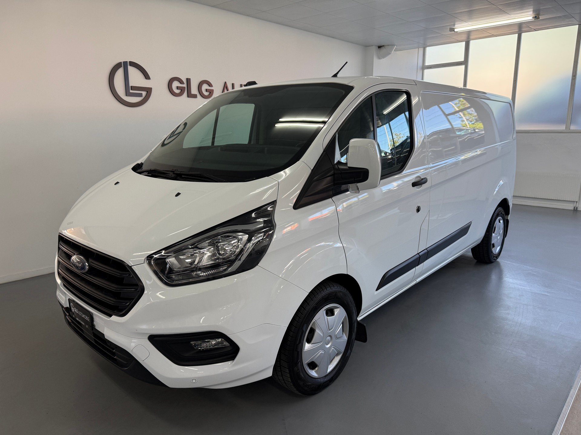 FORD Transit Custom Van 300 L2H1 Trend A