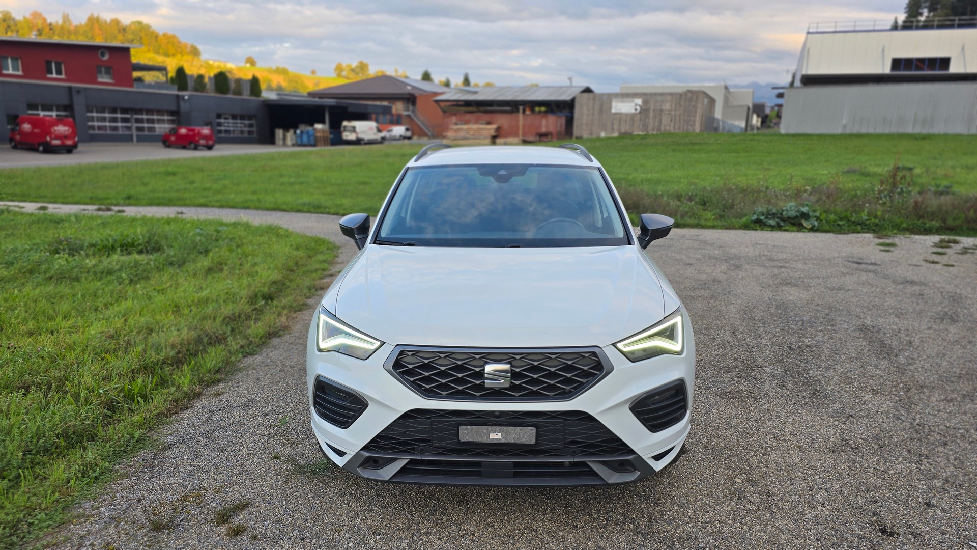 SEAT 2.0 TSI FR 4Drive DSG-image-1