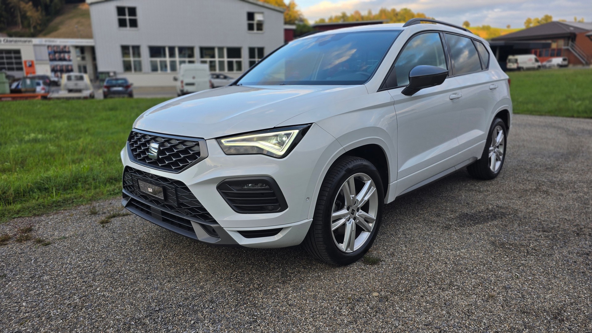 SEAT 2.0 TSI FR 4Drive DSG-image-5