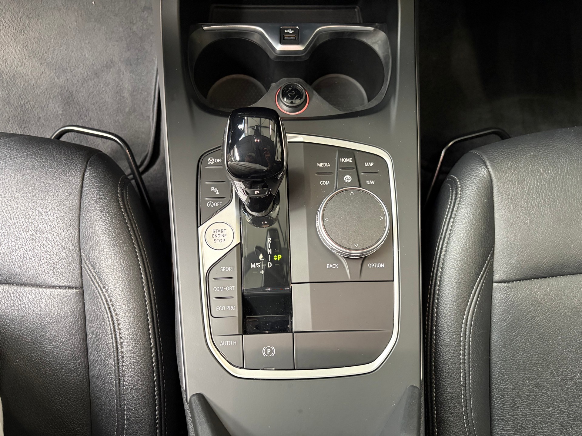 BMW 118i Steptronic-image-14