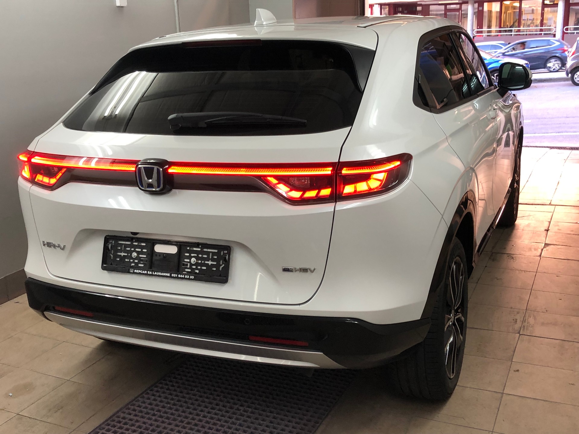 HONDA HR-V 1.5i-MMD Advance CVT-image-3