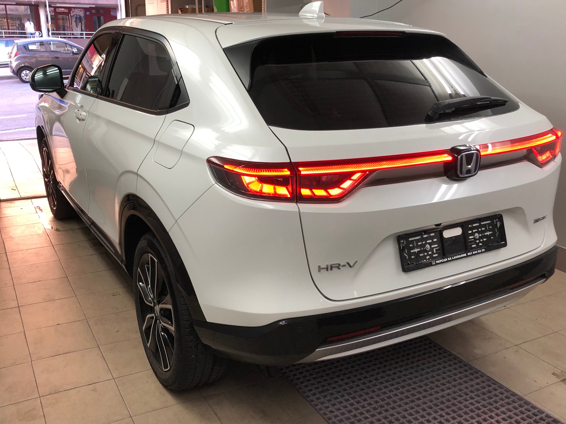 HONDA HR-V 1.5i-MMD Advance CVT-image-4