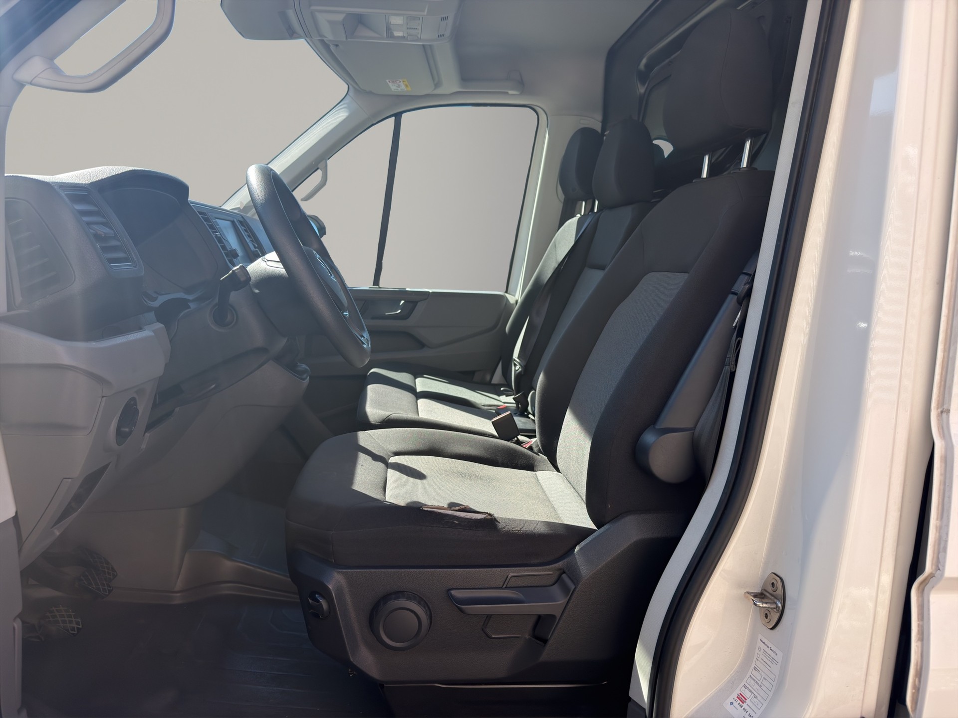 VW Crafter 35 2.0 TDI Entry L4-image-11