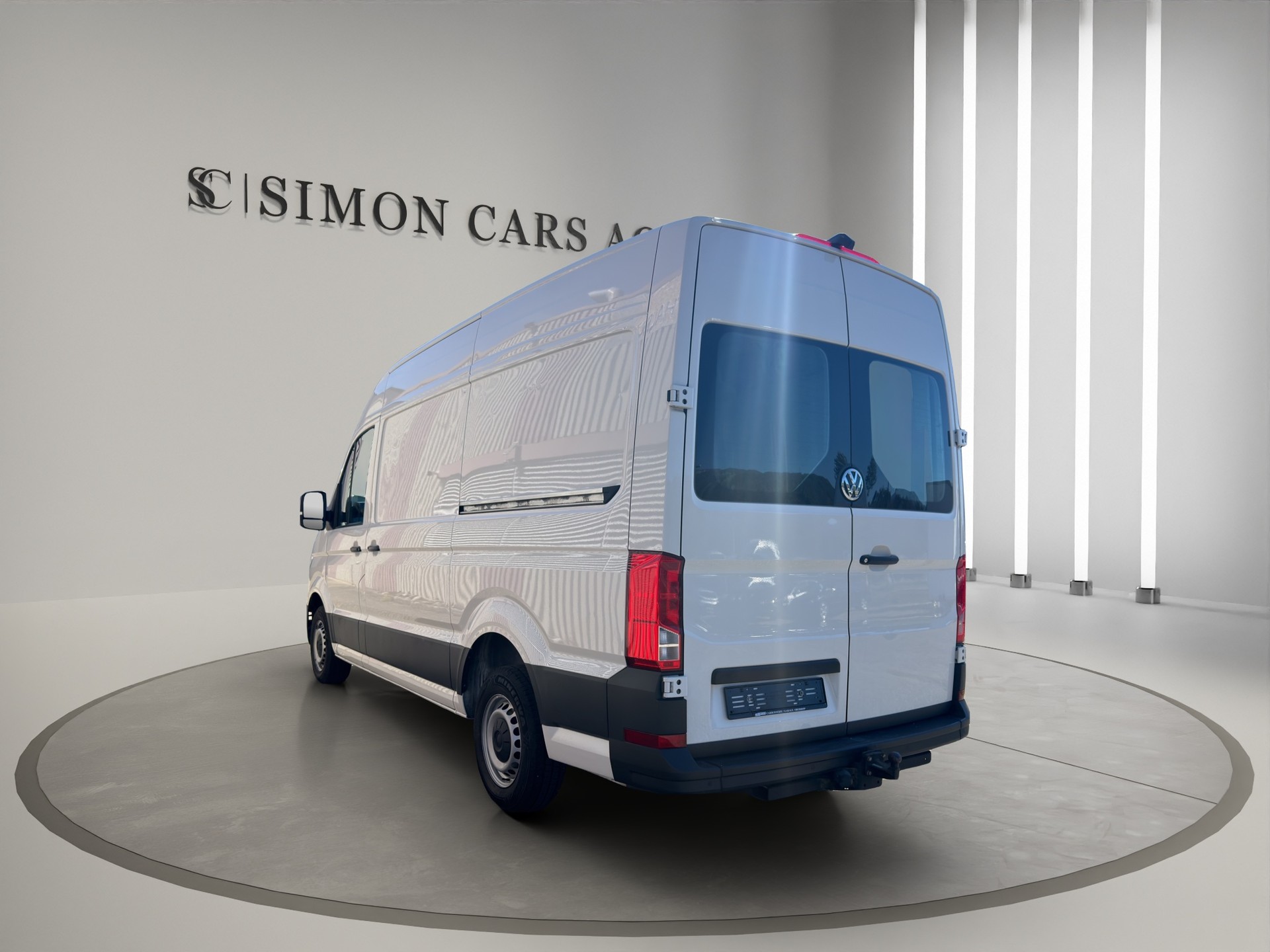 VW Crafter 35 2.0 TDI Entry L4-image-1
