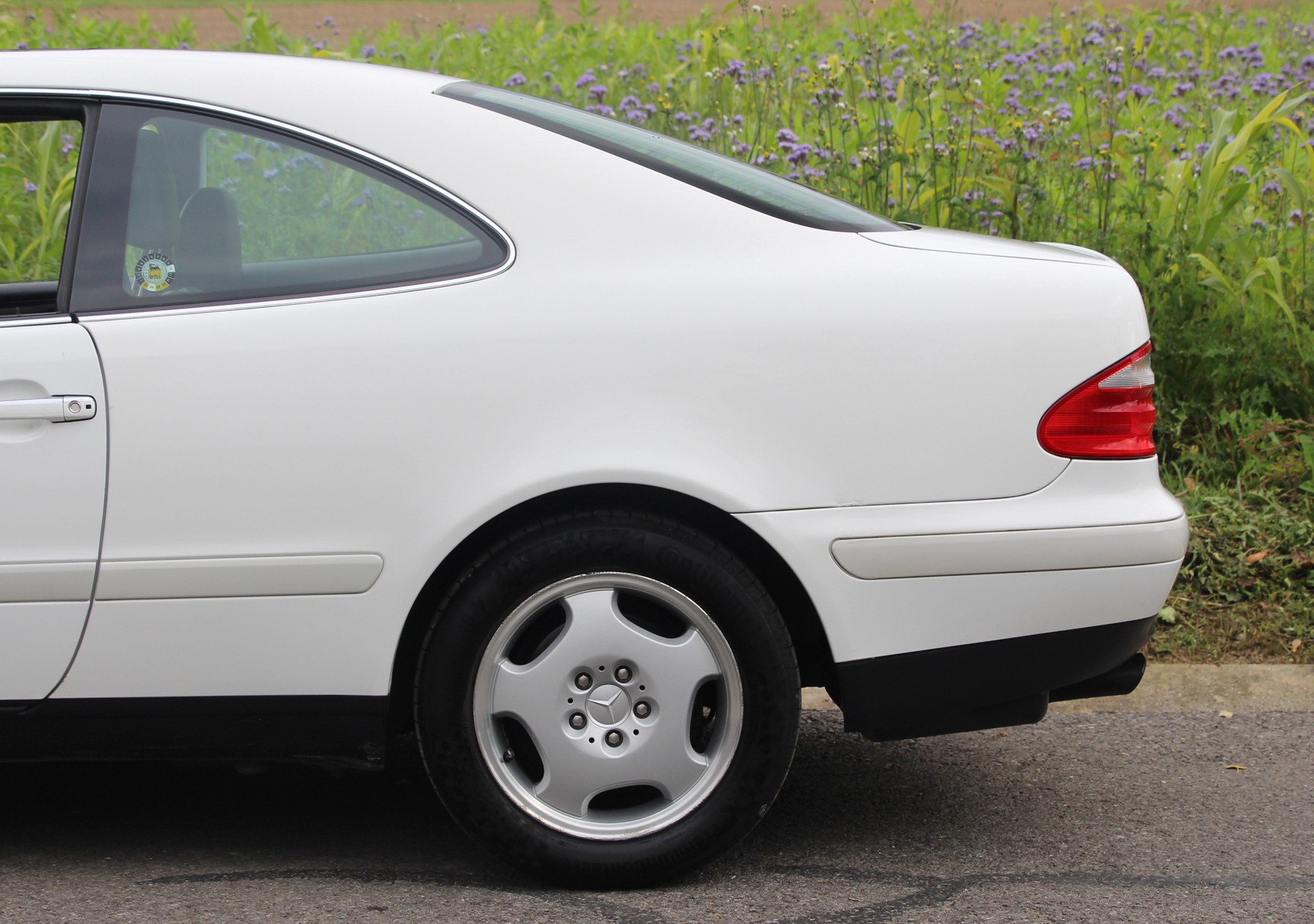 MERCEDES-BENZ CLK 320 Elégance Automatic-image-14