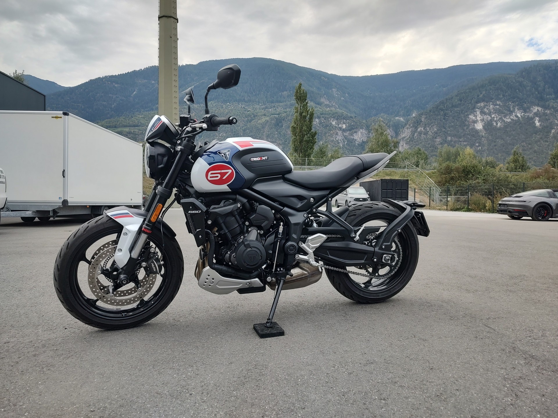 TRIUMPH Trident 660-image-4