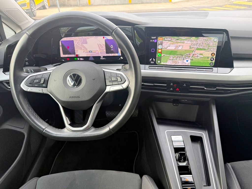 VW Golf Variant 2.0 TDI Life DSG 4Motion-image-7