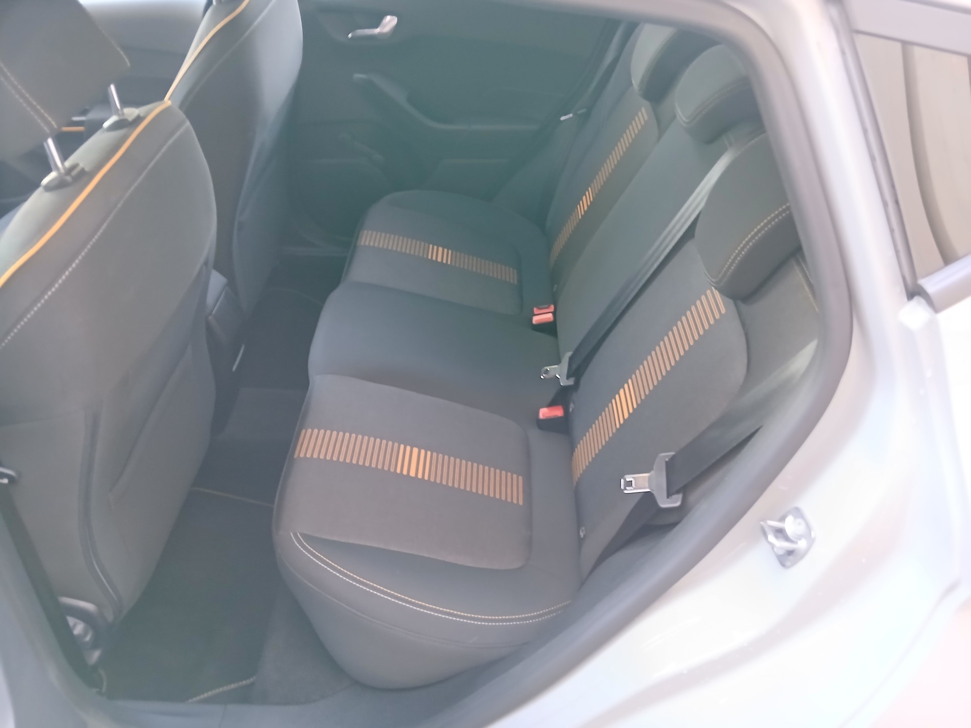 FORD Fiesta 1.0 SCTi Active III Automat-image-9