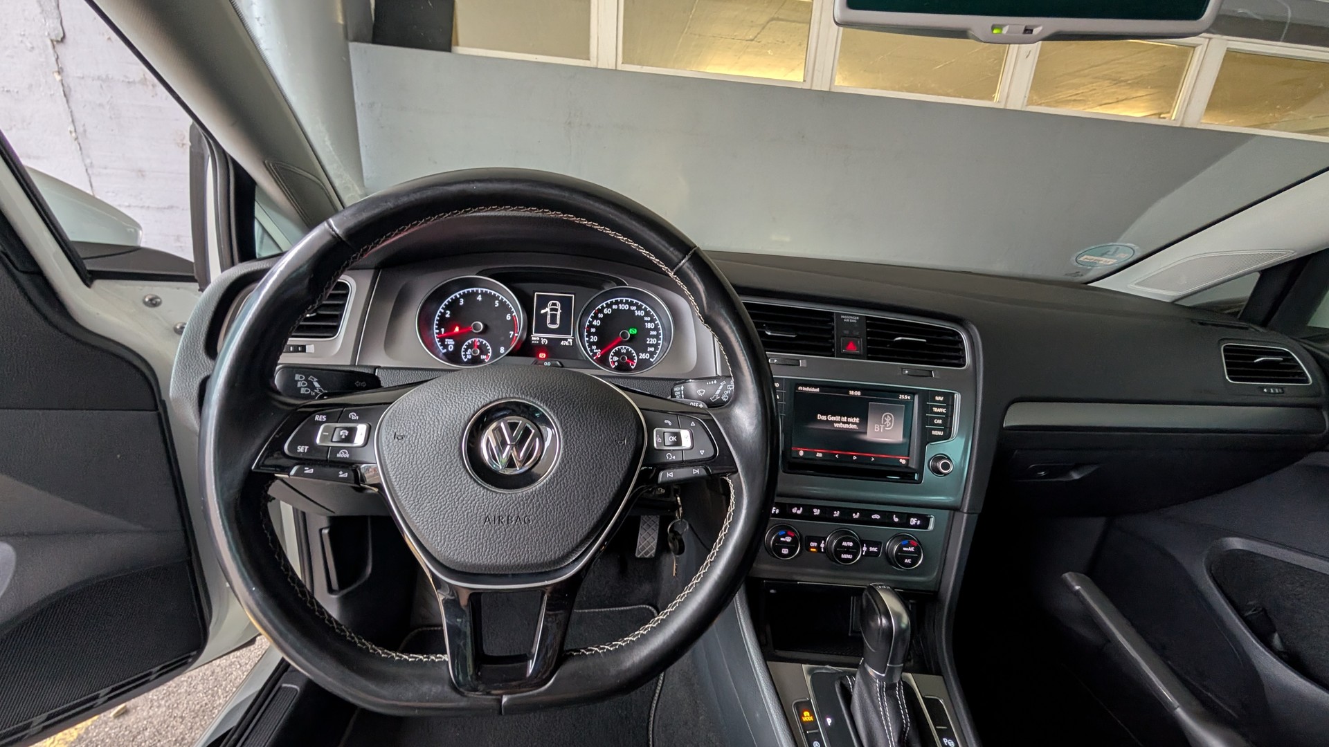 VW 1.4 TSI 125 Lounge DSG-image-3