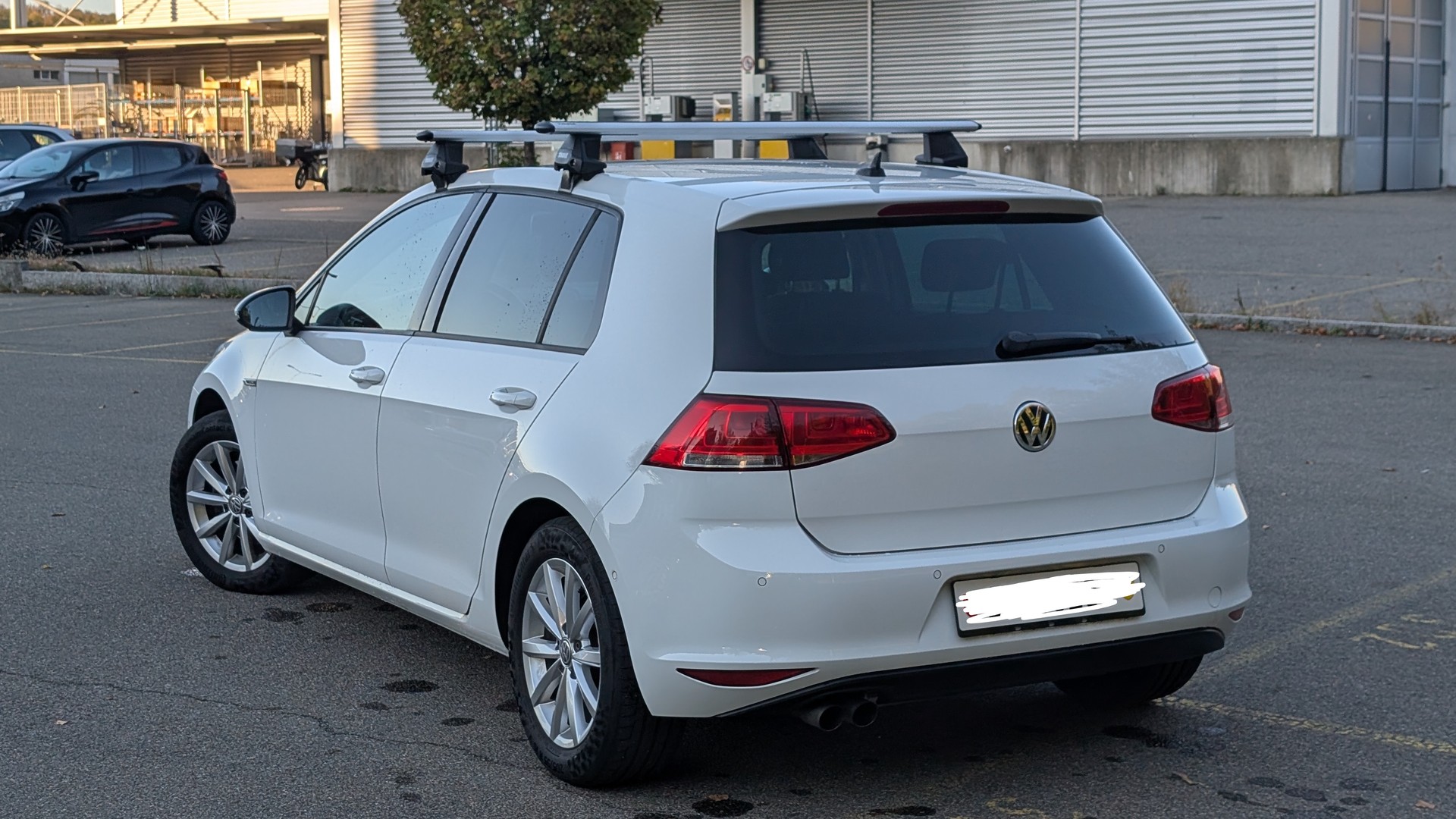 VW 1.4 TSI 125 Lounge DSG-image-2