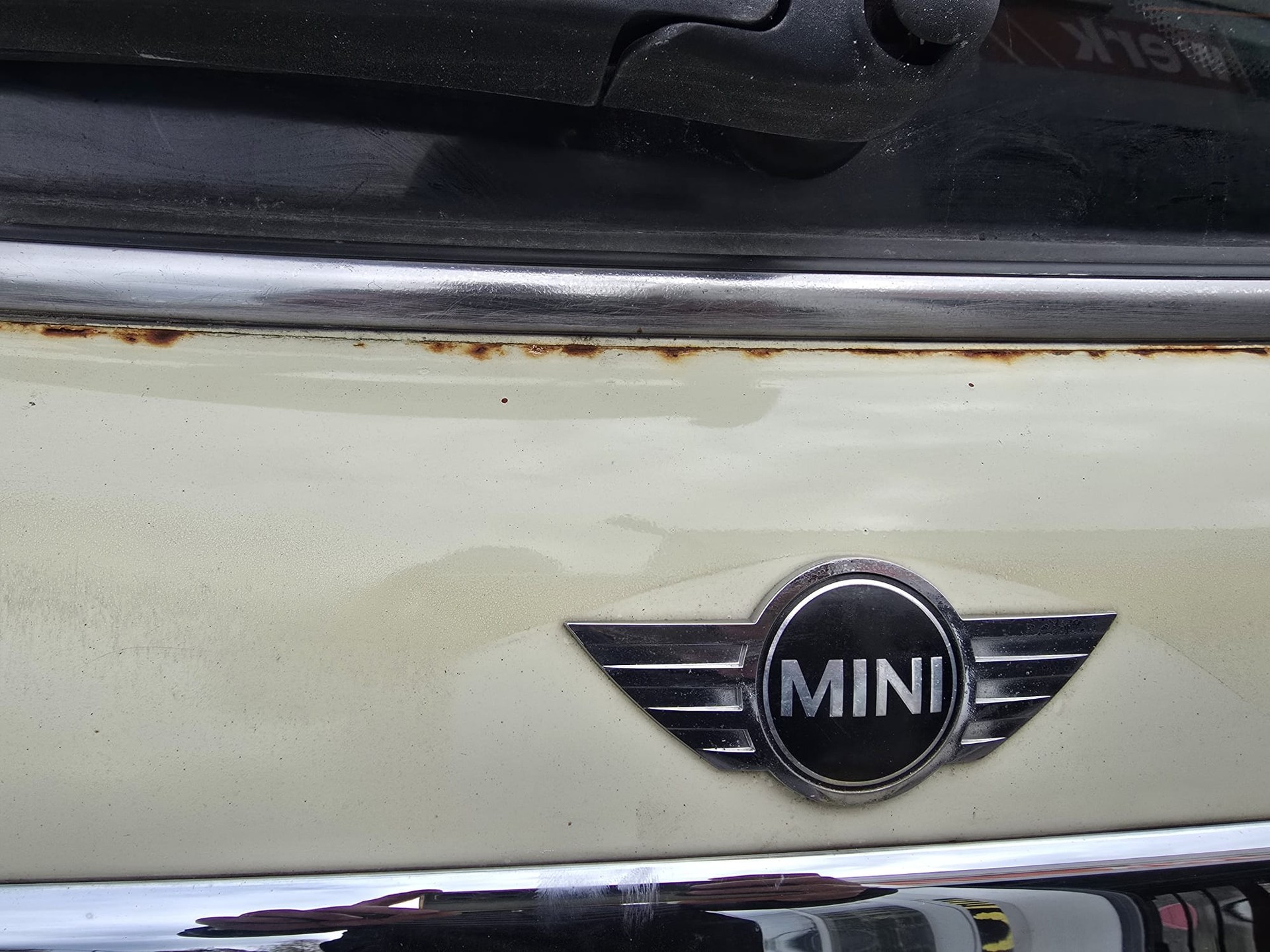 MINI One-image-8