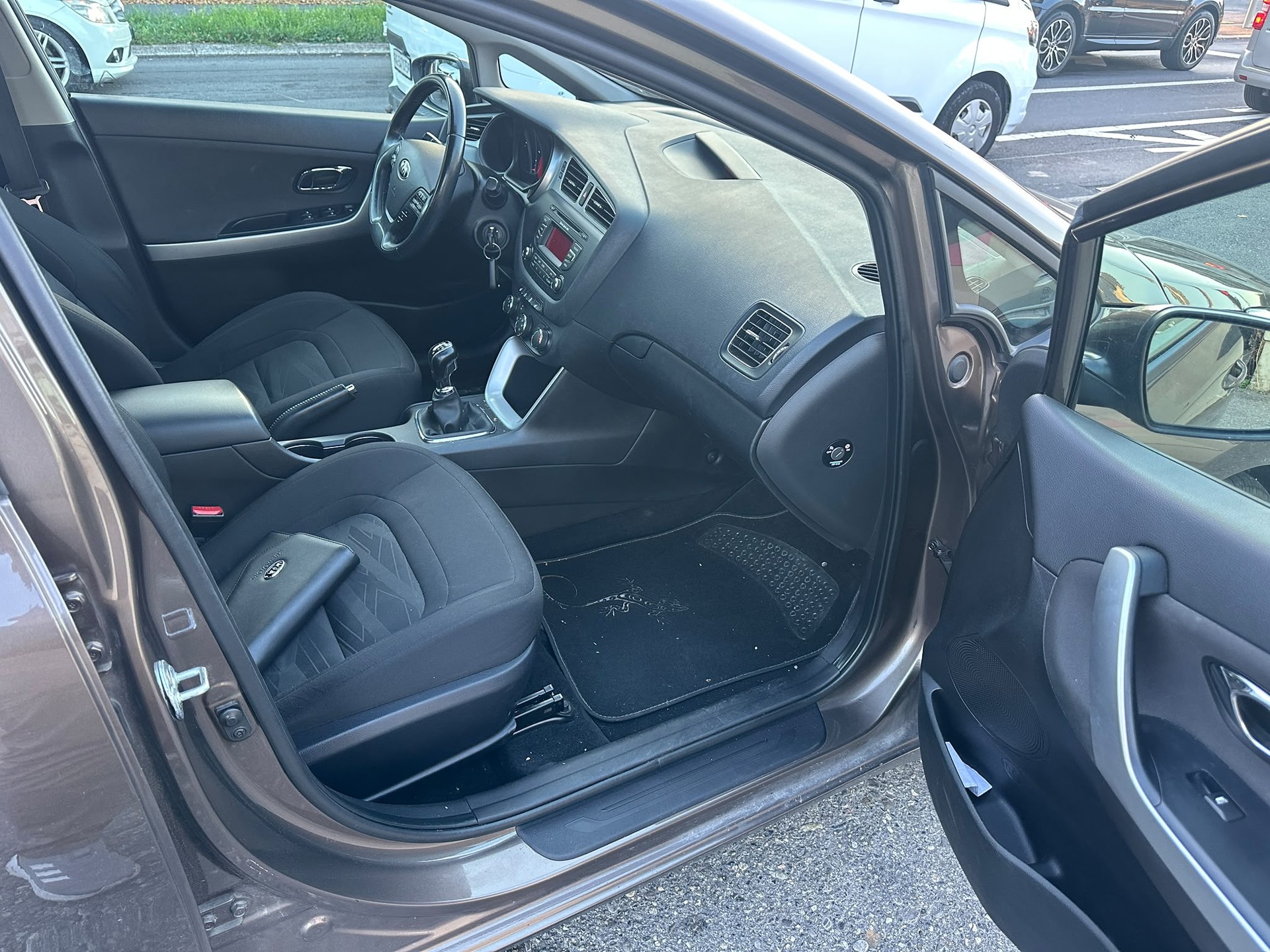 KIA 1.4 CRDi-image-11